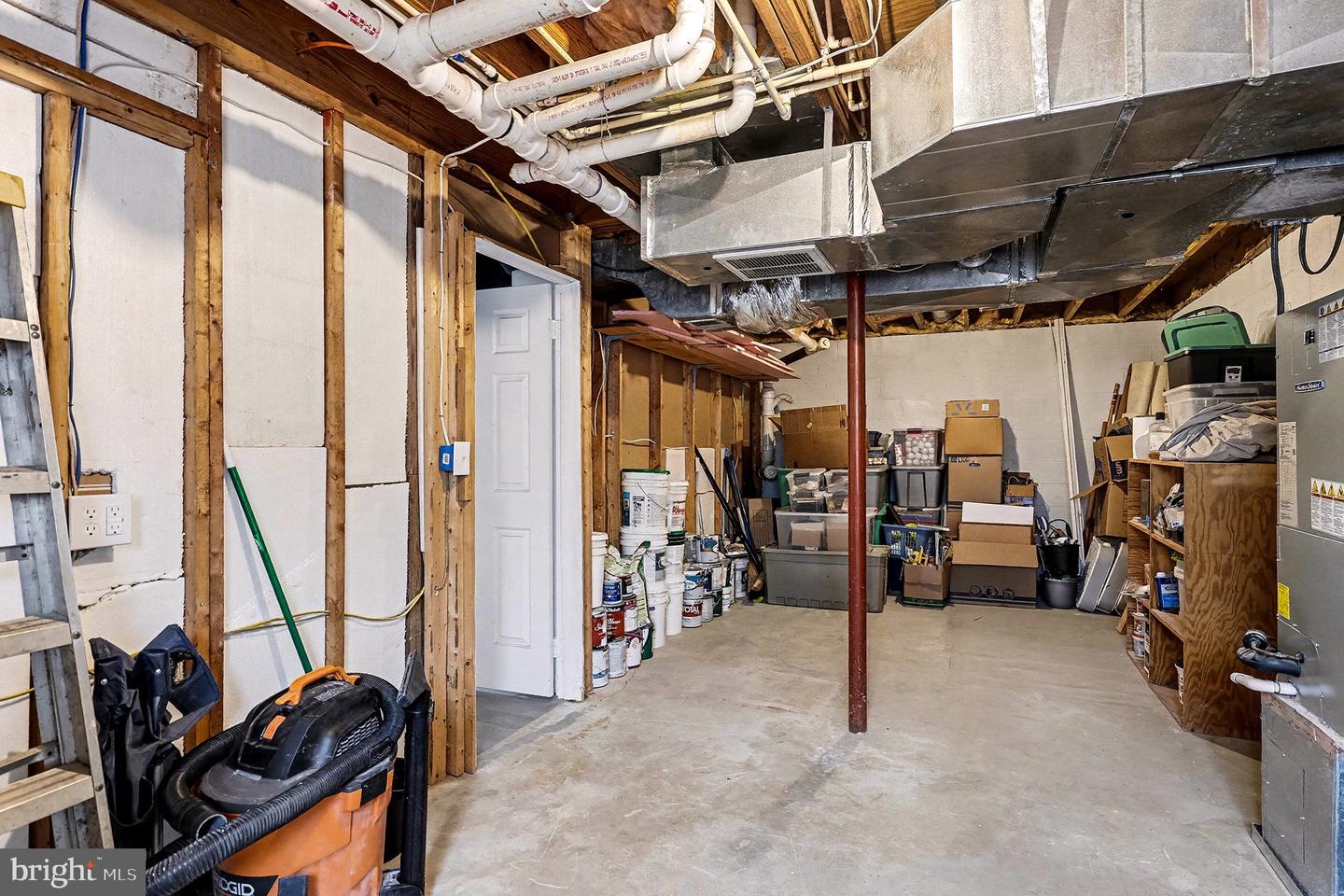 15214 SPOTSWOOD FURNACE RD, FREDERICKSBURG, Virginia 22407, 5 Bedrooms Bedrooms, ,2 BathroomsBathrooms,Residential,For sale,15214 SPOTSWOOD FURNACE RD,VASP2038070 MLS # VASP2038070