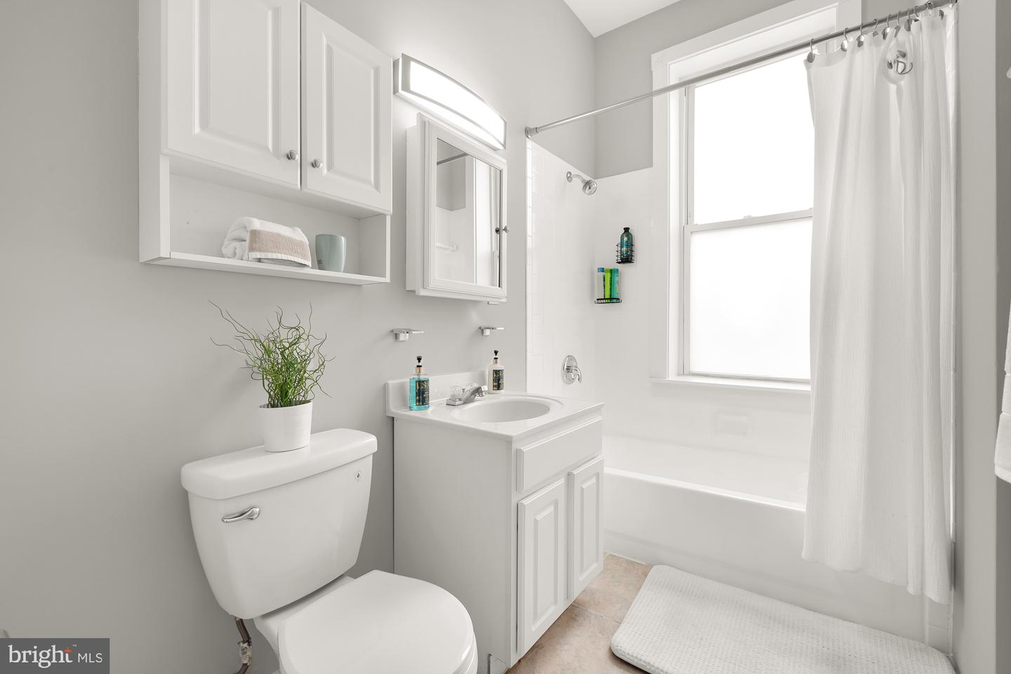 1819 1ST ST NW #A, WASHINGTON, District Of Columbia 20001, 2 Bedrooms Bedrooms, ,2 BathroomsBathrooms,Residential,For sale,1819 1ST ST NW #A,DCDC2234682 MLS # DCDC2234682 1819 1ST ST NW #A, WASHINGTON, District Of Columbia 20001, 2 Bedrooms Bedrooms, ,2 BathroomsBathrooms,Residential,For sale,1819 1ST ST NW #A,DCDC2234682 MLS # DCDC2234682