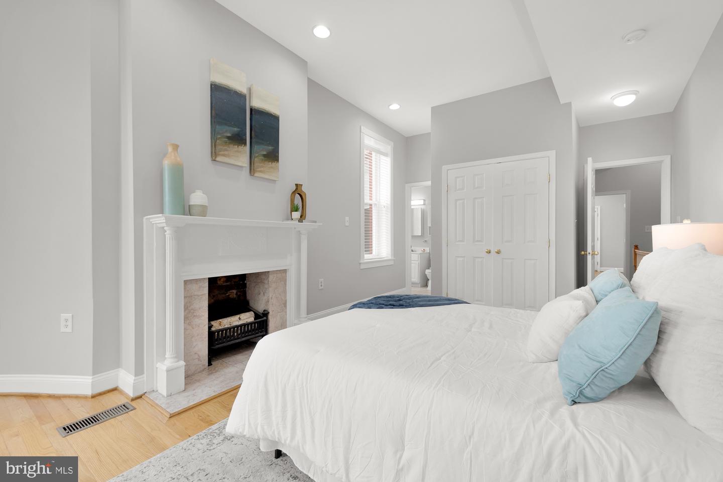 1819 1ST ST NW #A, WASHINGTON, District Of Columbia 20001, 2 Bedrooms Bedrooms, ,2 BathroomsBathrooms,Residential,For sale,1819 1ST ST NW #A,DCDC2234682 MLS # DCDC2234682 1819 1ST ST NW #A, WASHINGTON, District Of Columbia 20001, 2 Bedrooms Bedrooms, ,2 BathroomsBathrooms,Residential,For sale,1819 1ST ST NW #A,DCDC2234682 MLS # DCDC2234682