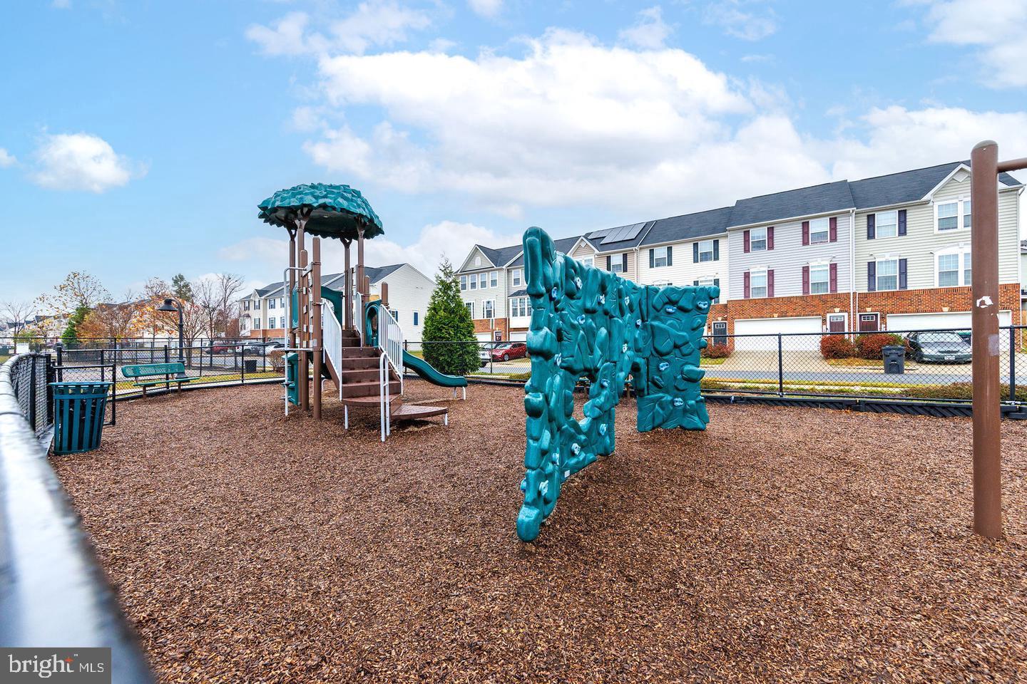 601 BIRDS NEST WAY, FREDERICKSBURG, Virginia 22405, 3 Bedrooms Bedrooms, 12 Rooms Rooms,2 BathroomsBathrooms,Residential,For sale,601 BIRDS NEST WAY,VAST2044676 MLS # VAST2044676 601 BIRDS NEST WAY, FREDERICKSBURG, Virginia 22405, 3 Bedrooms Bedrooms, 12 Rooms Rooms,2 BathroomsBathrooms,Residential,For sale,601 BIRDS NEST WAY,VAST2044676 MLS # VAST2044676