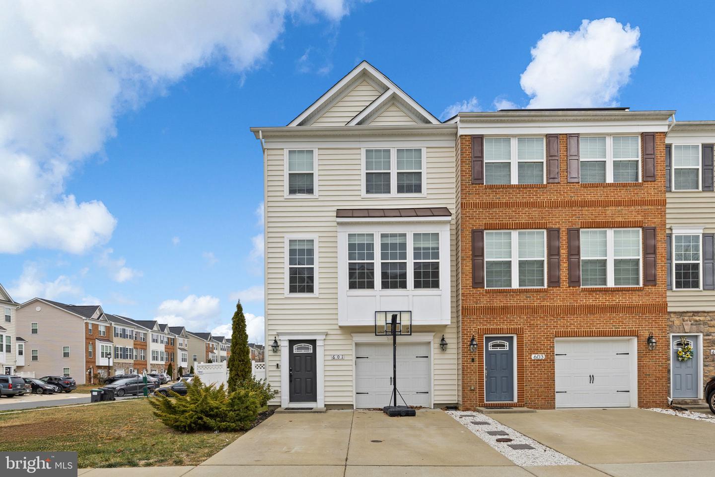 601 BIRDS NEST WAY, FREDERICKSBURG, Virginia 22405, 3 Bedrooms Bedrooms, 12 Rooms Rooms,2 BathroomsBathrooms,Residential,For sale,601 BIRDS NEST WAY,VAST2044676 MLS # VAST2044676 601 BIRDS NEST WAY, FREDERICKSBURG, Virginia 22405, 3 Bedrooms Bedrooms, 12 Rooms Rooms,2 BathroomsBathrooms,Residential,For sale,601 BIRDS NEST WAY,VAST2044676 MLS # VAST2044676