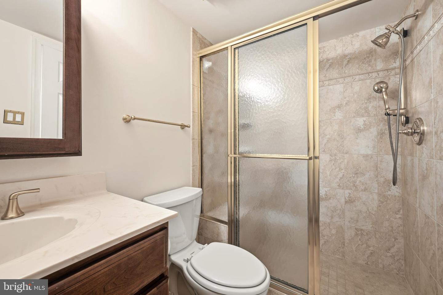 10300 BUSHMAN DR #201, OAKTON, Virginia 22124, 3 Bedrooms Bedrooms, ,2 BathroomsBathrooms,Residential,For sale,10300 BUSHMAN DR #201,VAFX2282216 MLS # VAFX2282216 10300 BUSHMAN DR #201, OAKTON, Virginia 22124, 3 Bedrooms Bedrooms, ,2 BathroomsBathrooms,Residential,For sale,10300 BUSHMAN DR #201,VAFX2282216 MLS # VAFX2282216