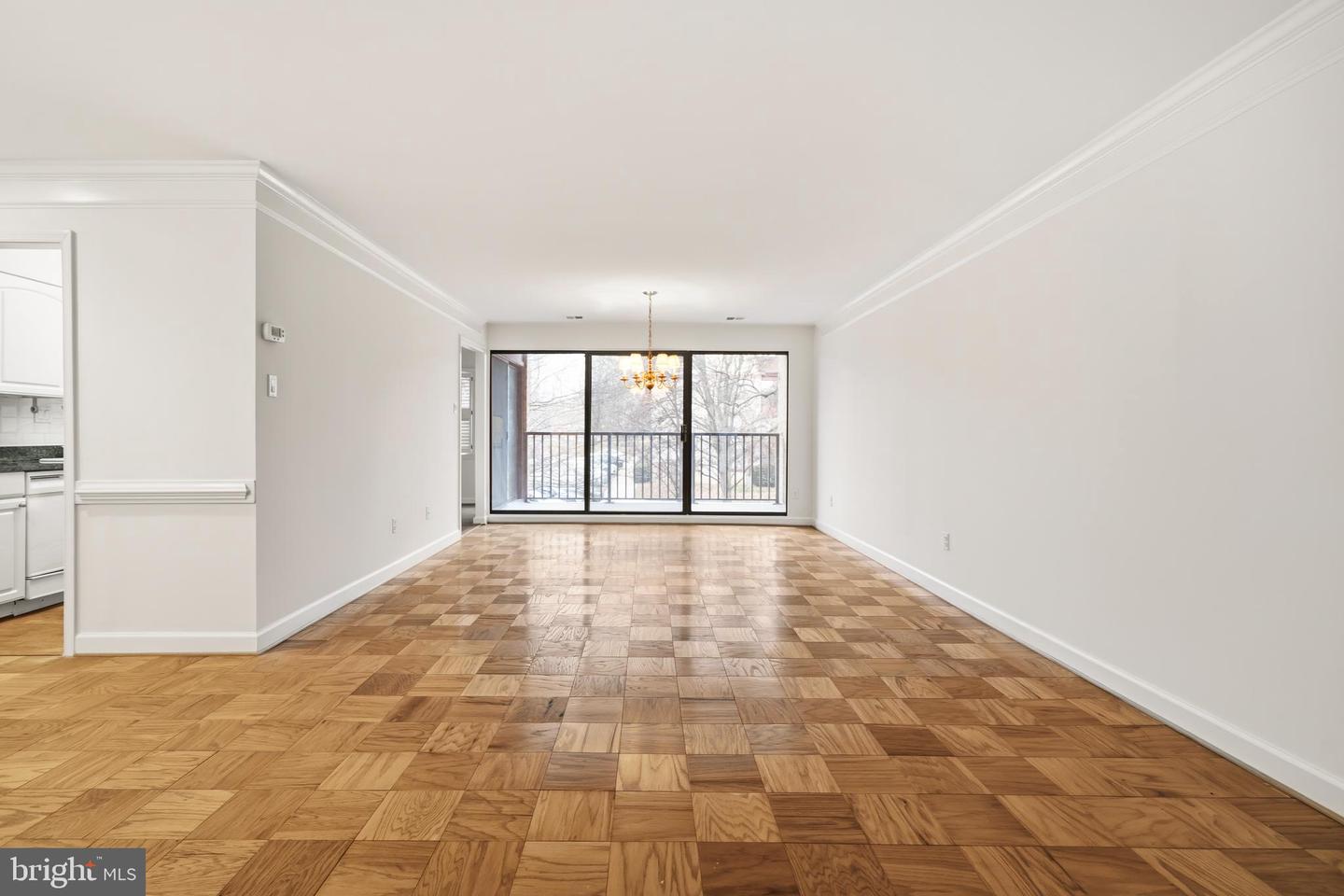 10300 BUSHMAN DR #201, OAKTON, Virginia 22124, 3 Bedrooms Bedrooms, ,2 BathroomsBathrooms,Residential,For sale,10300 BUSHMAN DR #201,VAFX2282216 MLS # VAFX2282216 10300 BUSHMAN DR #201, OAKTON, Virginia 22124, 3 Bedrooms Bedrooms, ,2 BathroomsBathrooms,Residential,For sale,10300 BUSHMAN DR #201,VAFX2282216 MLS # VAFX2282216