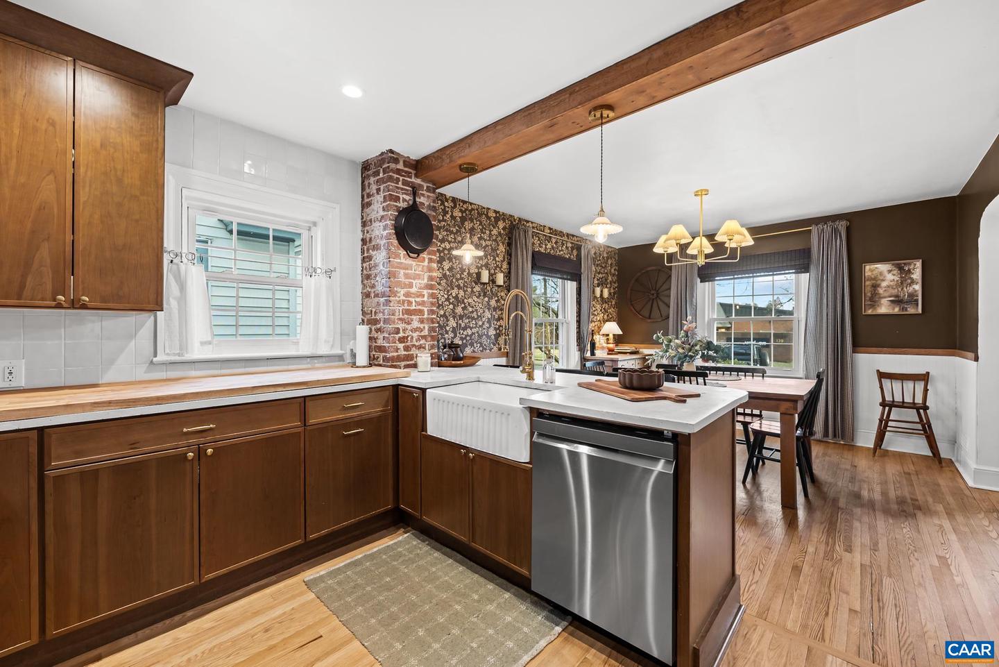 134 BELLEVIEW AVE, ORANGE, Virginia 22960, 3 Bedrooms Bedrooms, ,2 BathroomsBathrooms,Residential,For sale,134 BELLEVIEW AVE,671761 MLS # 671761 134 BELLEVIEW AVE, ORANGE, Virginia 22960, 3 Bedrooms Bedrooms, ,2 BathroomsBathrooms,Residential,For sale,134 BELLEVIEW AVE,671761 MLS # 671761