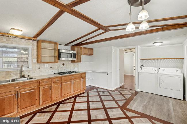 14 ROBERT ST, STAFFORD, Virginia 22554, 3 Bedrooms Bedrooms, ,2 BathroomsBathrooms,Residential,For sale,14 ROBERT ST,VAST2044680 MLS # VAST2044680