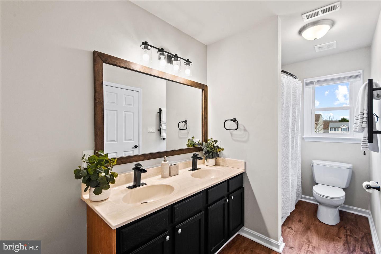 10004 SHADOWRIDGE CT, FREDERICKSBURG, Virginia 22407, 3 Bedrooms Bedrooms, ,2 BathroomsBathrooms,Residential,For sale,10004 SHADOWRIDGE CT,VASP2038084 MLS # VASP2038084 10004 SHADOWRIDGE CT, FREDERICKSBURG, Virginia 22407, 3 Bedrooms Bedrooms, ,2 BathroomsBathrooms,Residential,For sale,10004 SHADOWRIDGE CT,VASP2038084 MLS # VASP2038084