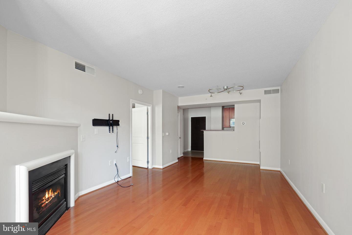 851 N GLEBE RD #707, ARLINGTON, Virginia 22203, 1 Bedroom Bedrooms, ,1 BathroomBathrooms,Residential,For sale,851 N GLEBE RD #707,VAAR2066826 MLS # VAAR2066826 851 N GLEBE RD #707, ARLINGTON, Virginia 22203, 1 Bedroom Bedrooms, ,1 BathroomBathrooms,Residential,For sale,851 N GLEBE RD #707,VAAR2066826 MLS # VAAR2066826