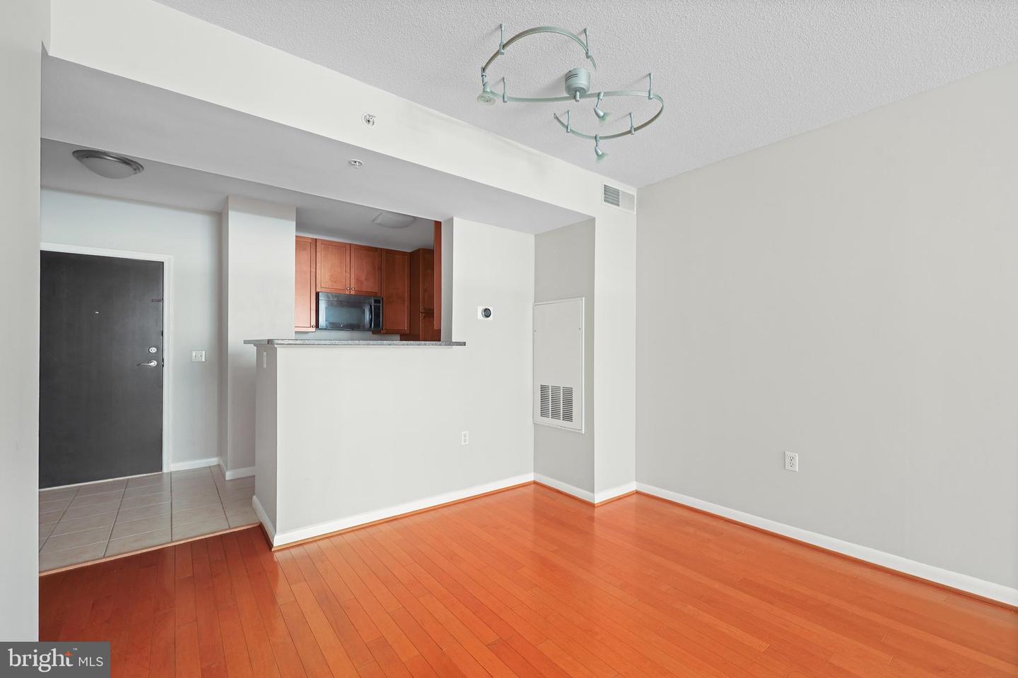 851 N GLEBE RD #707, ARLINGTON, Virginia 22203, 1 Bedroom Bedrooms, ,1 BathroomBathrooms,Residential,For sale,851 N GLEBE RD #707,VAAR2066826 MLS # VAAR2066826 851 N GLEBE RD #707, ARLINGTON, Virginia 22203, 1 Bedroom Bedrooms, ,1 BathroomBathrooms,Residential,For sale,851 N GLEBE RD #707,VAAR2066826 MLS # VAAR2066826