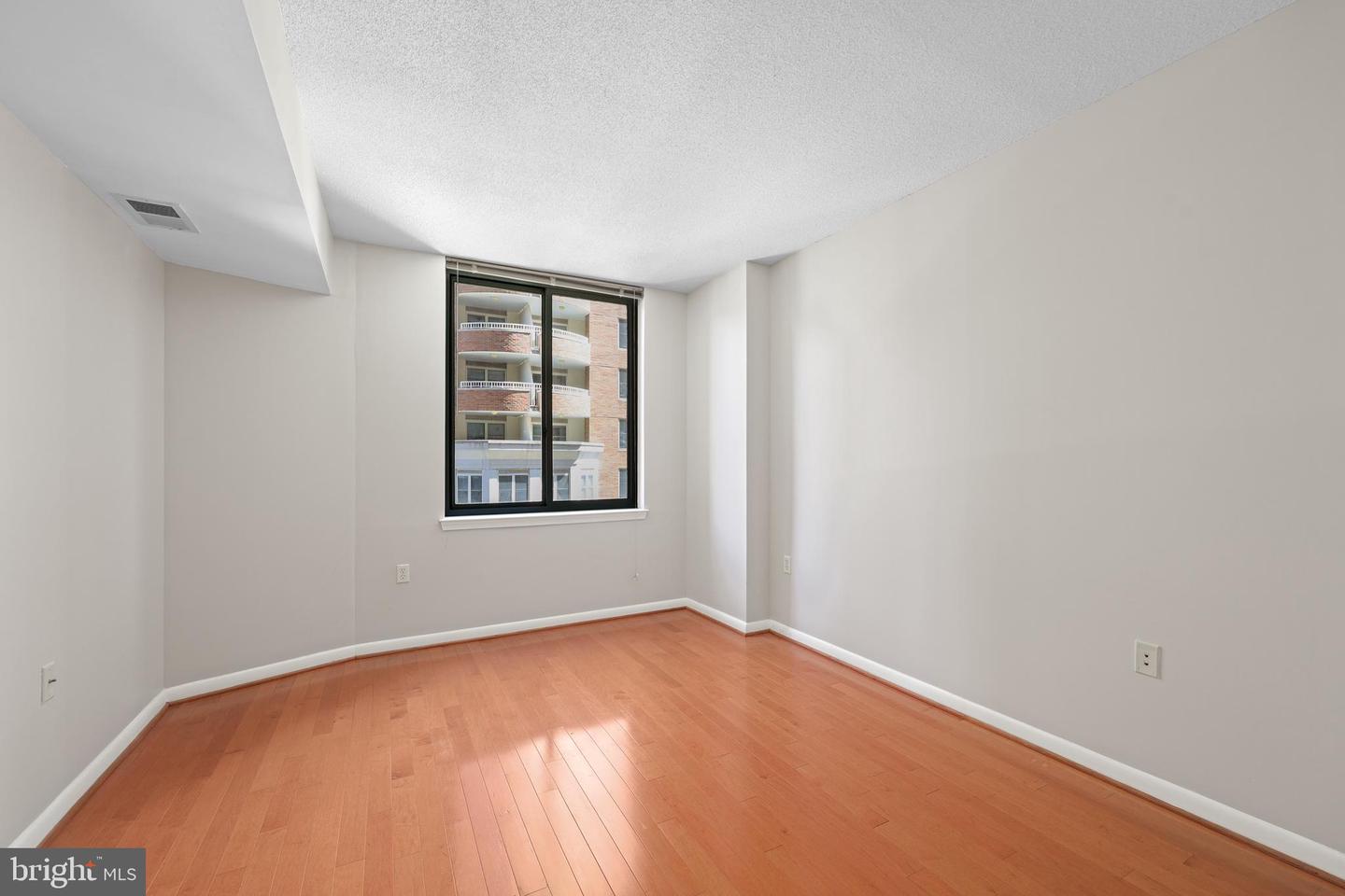 851 N GLEBE RD #707, ARLINGTON, Virginia 22203, 1 Bedroom Bedrooms, ,1 BathroomBathrooms,Residential,For sale,851 N GLEBE RD #707,VAAR2066826 MLS # VAAR2066826 851 N GLEBE RD #707, ARLINGTON, Virginia 22203, 1 Bedroom Bedrooms, ,1 BathroomBathrooms,Residential,For sale,851 N GLEBE RD #707,VAAR2066826 MLS # VAAR2066826