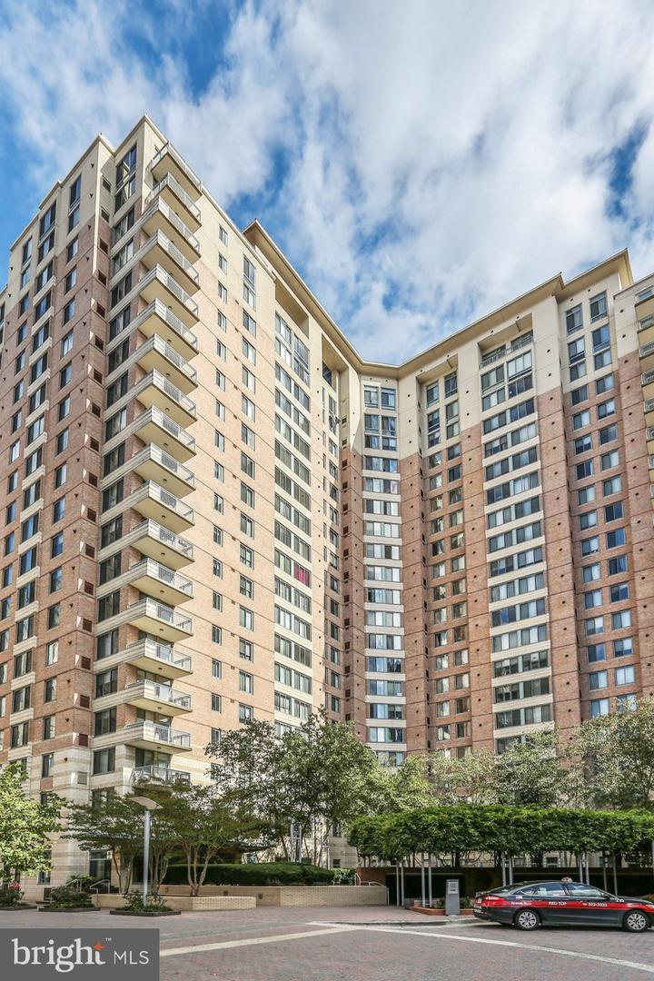 851 N GLEBE RD #707, ARLINGTON, Virginia 22203, 1 Bedroom Bedrooms, ,1 BathroomBathrooms,Residential,For sale,851 N GLEBE RD #707,VAAR2066826 MLS # VAAR2066826 851 N GLEBE RD #707, ARLINGTON, Virginia 22203, 1 Bedroom Bedrooms, ,1 BathroomBathrooms,Residential,For sale,851 N GLEBE RD #707,VAAR2066826 MLS # VAAR2066826
