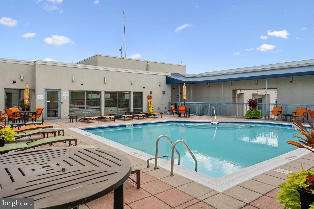 851 N GLEBE RD #707, ARLINGTON, Virginia 22203, 1 Bedroom Bedrooms, ,1 BathroomBathrooms,Residential,For sale,851 N GLEBE RD #707,VAAR2066826 MLS # VAAR2066826 851 N GLEBE RD #707, ARLINGTON, Virginia 22203, 1 Bedroom Bedrooms, ,1 BathroomBathrooms,Residential,For sale,851 N GLEBE RD #707,VAAR2066826 MLS # VAAR2066826