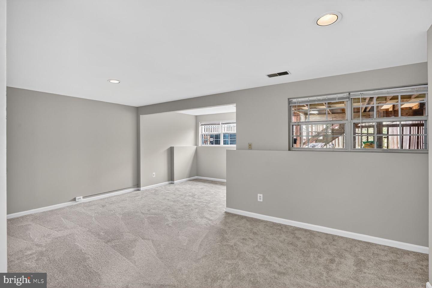 6808 CEDAR LOCH CT, CENTREVILLE, Virginia 20121, 3 Bedrooms Bedrooms, ,2 BathroomsBathrooms,Residential,For sale,6808 CEDAR LOCH CT,VAFX2282256 MLS # VAFX2282256 6808 CEDAR LOCH CT, CENTREVILLE, Virginia 20121, 3 Bedrooms Bedrooms, ,2 BathroomsBathrooms,Residential,For sale,6808 CEDAR LOCH CT,VAFX2282256 MLS # VAFX2282256