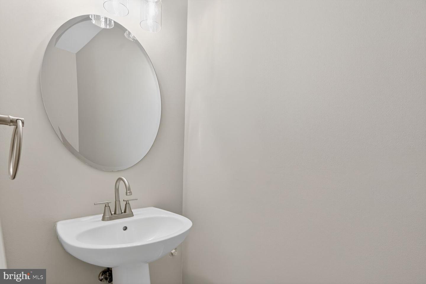 6808 CEDAR LOCH CT, CENTREVILLE, Virginia 20121, 3 Bedrooms Bedrooms, ,2 BathroomsBathrooms,Residential,For sale,6808 CEDAR LOCH CT,VAFX2282256 MLS # VAFX2282256 6808 CEDAR LOCH CT, CENTREVILLE, Virginia 20121, 3 Bedrooms Bedrooms, ,2 BathroomsBathrooms,Residential,For sale,6808 CEDAR LOCH CT,VAFX2282256 MLS # VAFX2282256