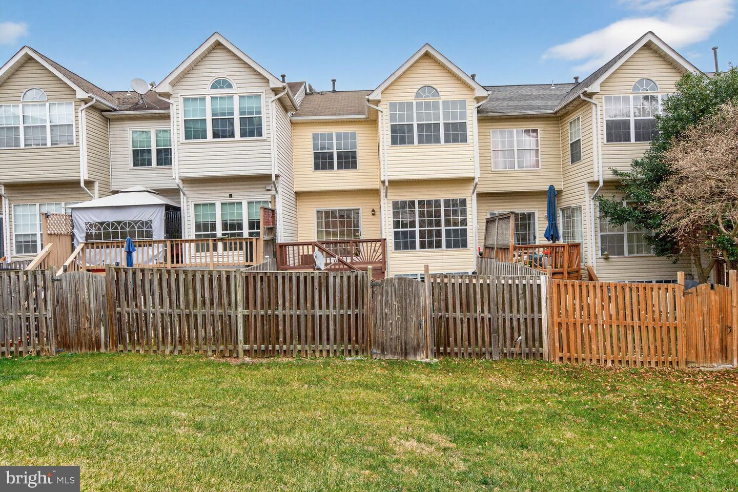 6808 CEDAR LOCH CT, CENTREVILLE, Virginia 20121, 3 Bedrooms Bedrooms, ,2 BathroomsBathrooms,Residential,For sale,6808 CEDAR LOCH CT,VAFX2282256 MLS # VAFX2282256 6808 CEDAR LOCH CT, CENTREVILLE, Virginia 20121, 3 Bedrooms Bedrooms, ,2 BathroomsBathrooms,Residential,For sale,6808 CEDAR LOCH CT,VAFX2282256 MLS # VAFX2282256