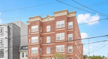 911 KENNEDY ST NW #1, WASHINGTON, District Of Columbia 20011, 2 Bedrooms Bedrooms, ,2 BathroomsBathrooms,Residential,For sale,911 KENNEDY ST NW #1,DCDC2234740 MLS # DCDC2234740