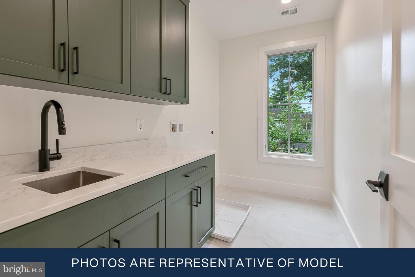 3113 8TH ST N, ARLINGTON, Virginia 22201, 5 Bedrooms Bedrooms, ,4 BathroomsBathrooms,Residential,For sale,3113 8TH ST N,VAAR2066830 MLS # VAAR2066830 3113 8TH ST N, ARLINGTON, Virginia 22201, 5 Bedrooms Bedrooms, ,4 BathroomsBathrooms,Residential,For sale,3113 8TH ST N,VAAR2066830 MLS # VAAR2066830