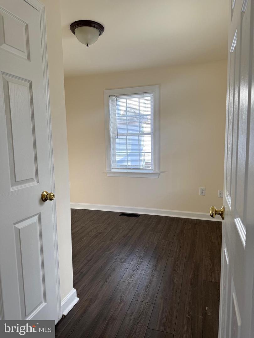 405 1/2 ELM ST, WINCHESTER, Virginia 22601, 3 Bedrooms Bedrooms, ,2 BathroomsBathrooms,Residential,For sale,405 1/2 ELM ST,VAWI2009592 MLS # VAWI2009592 405 1/2 ELM ST, WINCHESTER, Virginia 22601, 3 Bedrooms Bedrooms, ,2 BathroomsBathrooms,Residential,For sale,405 1/2 ELM ST,VAWI2009592 MLS # VAWI2009592