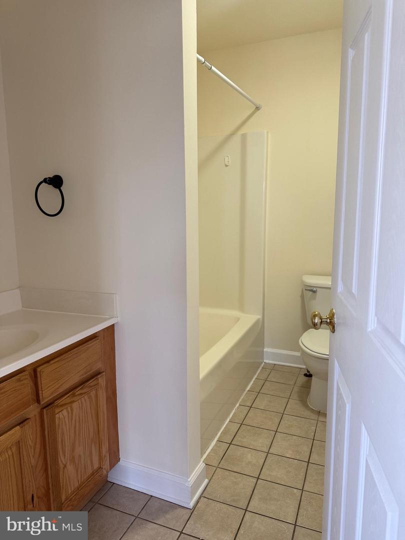 405 1/2 ELM ST, WINCHESTER, Virginia 22601, 3 Bedrooms Bedrooms, ,2 BathroomsBathrooms,Residential,For sale,405 1/2 ELM ST,VAWI2009592 MLS # VAWI2009592 405 1/2 ELM ST, WINCHESTER, Virginia 22601, 3 Bedrooms Bedrooms, ,2 BathroomsBathrooms,Residential,For sale,405 1/2 ELM ST,VAWI2009592 MLS # VAWI2009592