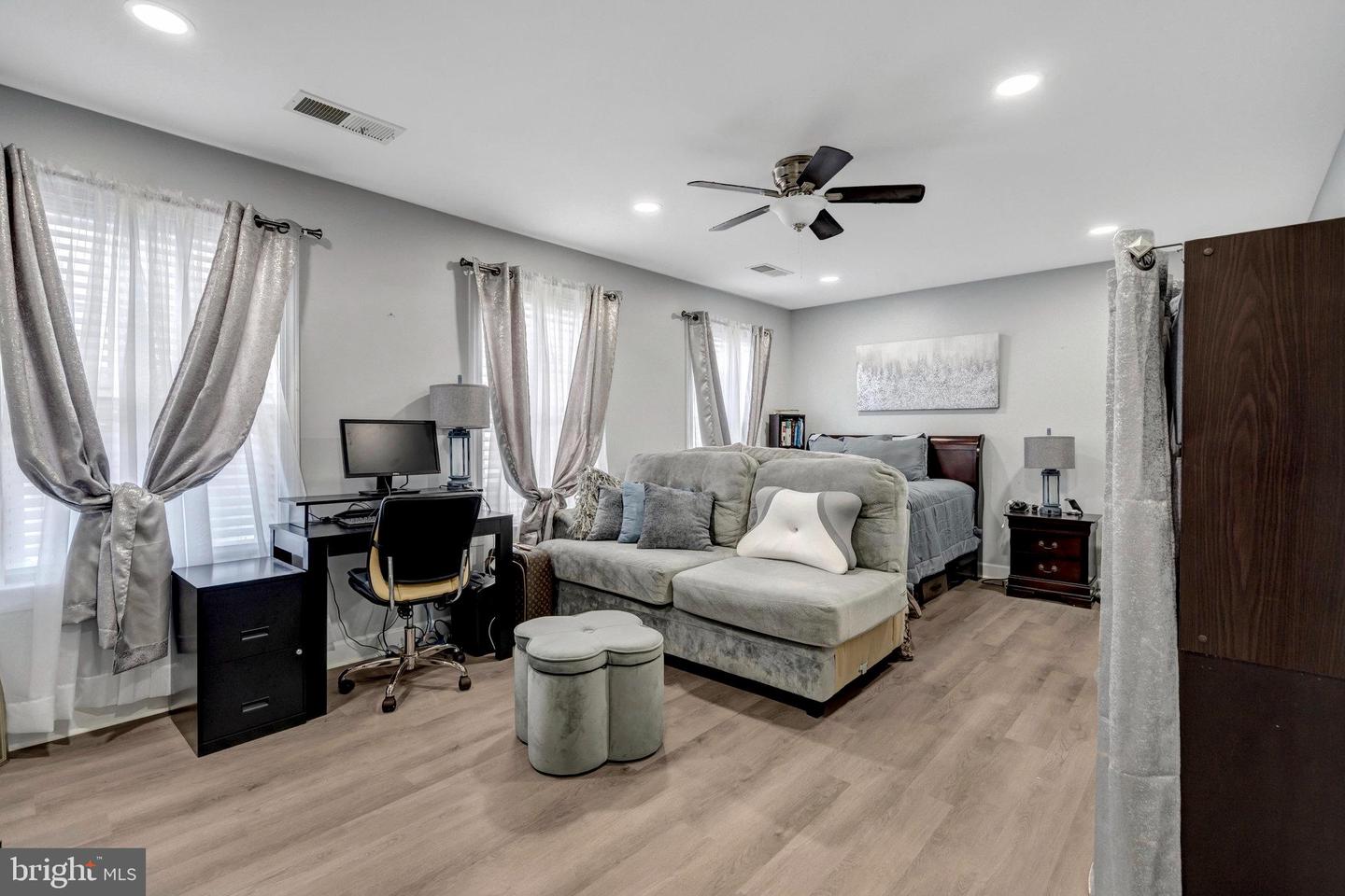 4169 AGENCY LOOP, TRIANGLE, Virginia 22172, 4 Bedrooms Bedrooms, ,3 BathroomsBathrooms,Residential,For sale,4169 AGENCY LOOP,VAPW2108992 MLS # VAPW2108992 4169 AGENCY LOOP, TRIANGLE, Virginia 22172, 4 Bedrooms Bedrooms, ,3 BathroomsBathrooms,Residential,For sale,4169 AGENCY LOOP,VAPW2108992 MLS # VAPW2108992