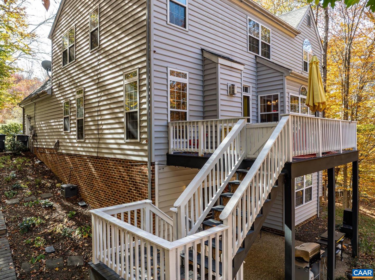 2876 STRATFORD GLEN WAY, CHARLOTTESVILLE, Virginia 22911, 5 Bedrooms Bedrooms, ,2 BathroomsBathrooms,Residential,For sale,2876 STRATFORD GLEN WAY,671776 MLS # 671776 2876 STRATFORD GLEN WAY, CHARLOTTESVILLE, Virginia 22911, 5 Bedrooms Bedrooms, ,2 BathroomsBathrooms,Residential,For sale,2876 STRATFORD GLEN WAY,671776 MLS # 671776