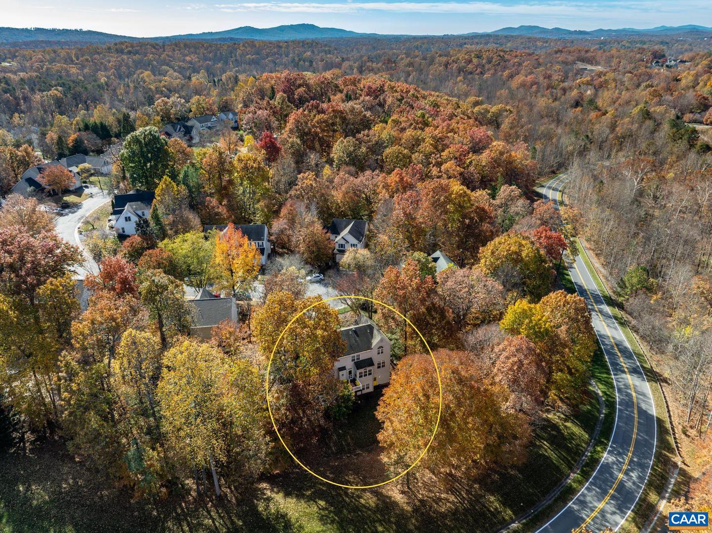 2876 STRATFORD GLEN WAY, CHARLOTTESVILLE, Virginia 22911, 5 Bedrooms Bedrooms, ,2 BathroomsBathrooms,Residential,For sale,2876 STRATFORD GLEN WAY,671776 MLS # 671776 2876 STRATFORD GLEN WAY, CHARLOTTESVILLE, Virginia 22911, 5 Bedrooms Bedrooms, ,2 BathroomsBathrooms,Residential,For sale,2876 STRATFORD GLEN WAY,671776 MLS # 671776