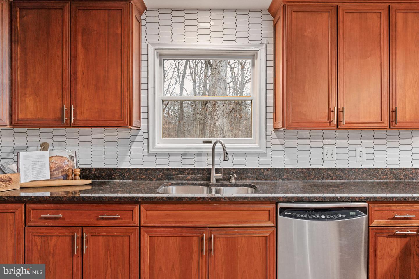 10 LAWRENCE, FREDERICKSBURG, Virginia 22405, 5 Bedrooms Bedrooms, ,4 BathroomsBathrooms,Residential,For sale,10 LAWRENCE,VAST2044684 MLS # VAST2044684 10 LAWRENCE, FREDERICKSBURG, Virginia 22405, 5 Bedrooms Bedrooms, ,4 BathroomsBathrooms,Residential,For sale,10 LAWRENCE,VAST2044684 MLS # VAST2044684