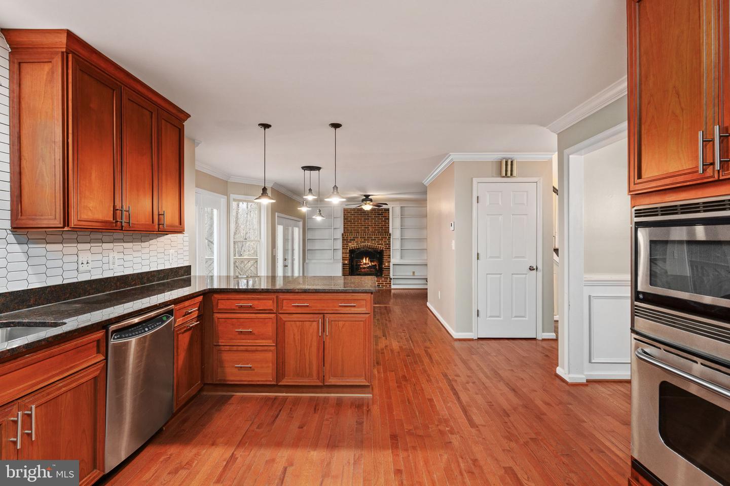 10 LAWRENCE, FREDERICKSBURG, Virginia 22405, 5 Bedrooms Bedrooms, ,4 BathroomsBathrooms,Residential,For sale,10 LAWRENCE,VAST2044684 MLS # VAST2044684 10 LAWRENCE, FREDERICKSBURG, Virginia 22405, 5 Bedrooms Bedrooms, ,4 BathroomsBathrooms,Residential,For sale,10 LAWRENCE,VAST2044684 MLS # VAST2044684