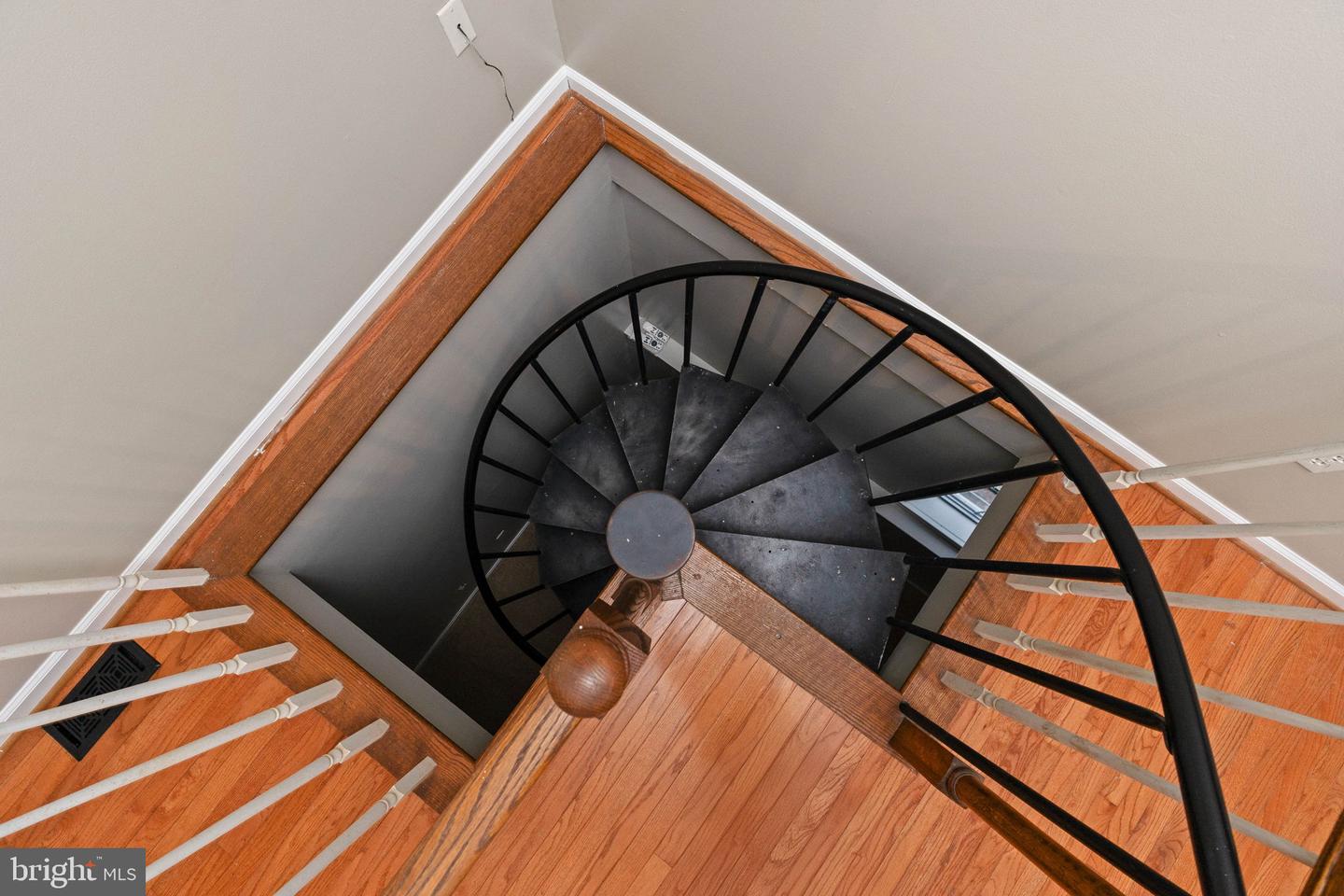 10 LAWRENCE, FREDERICKSBURG, Virginia 22405, 5 Bedrooms Bedrooms, ,4 BathroomsBathrooms,Residential,For sale,10 LAWRENCE,VAST2044684 MLS # VAST2044684 10 LAWRENCE, FREDERICKSBURG, Virginia 22405, 5 Bedrooms Bedrooms, ,4 BathroomsBathrooms,Residential,For sale,10 LAWRENCE,VAST2044684 MLS # VAST2044684