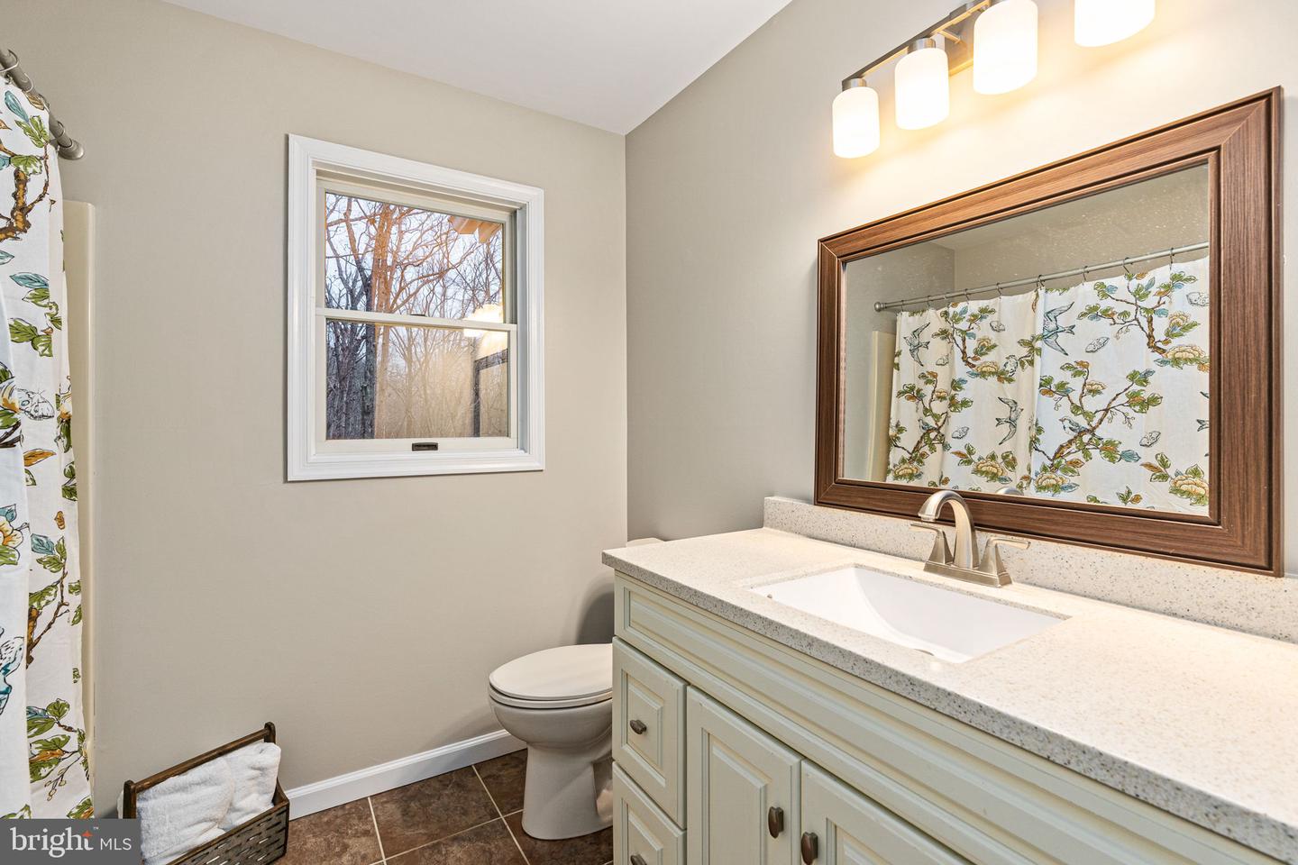 10 LAWRENCE, FREDERICKSBURG, Virginia 22405, 5 Bedrooms Bedrooms, ,4 BathroomsBathrooms,Residential,For sale,10 LAWRENCE,VAST2044684 MLS # VAST2044684 10 LAWRENCE, FREDERICKSBURG, Virginia 22405, 5 Bedrooms Bedrooms, ,4 BathroomsBathrooms,Residential,For sale,10 LAWRENCE,VAST2044684 MLS # VAST2044684