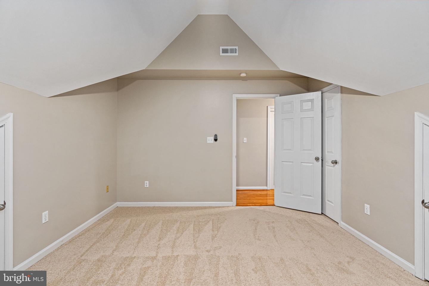 10 LAWRENCE, FREDERICKSBURG, Virginia 22405, 5 Bedrooms Bedrooms, ,4 BathroomsBathrooms,Residential,For sale,10 LAWRENCE,VAST2044684 MLS # VAST2044684 10 LAWRENCE, FREDERICKSBURG, Virginia 22405, 5 Bedrooms Bedrooms, ,4 BathroomsBathrooms,Residential,For sale,10 LAWRENCE,VAST2044684 MLS # VAST2044684