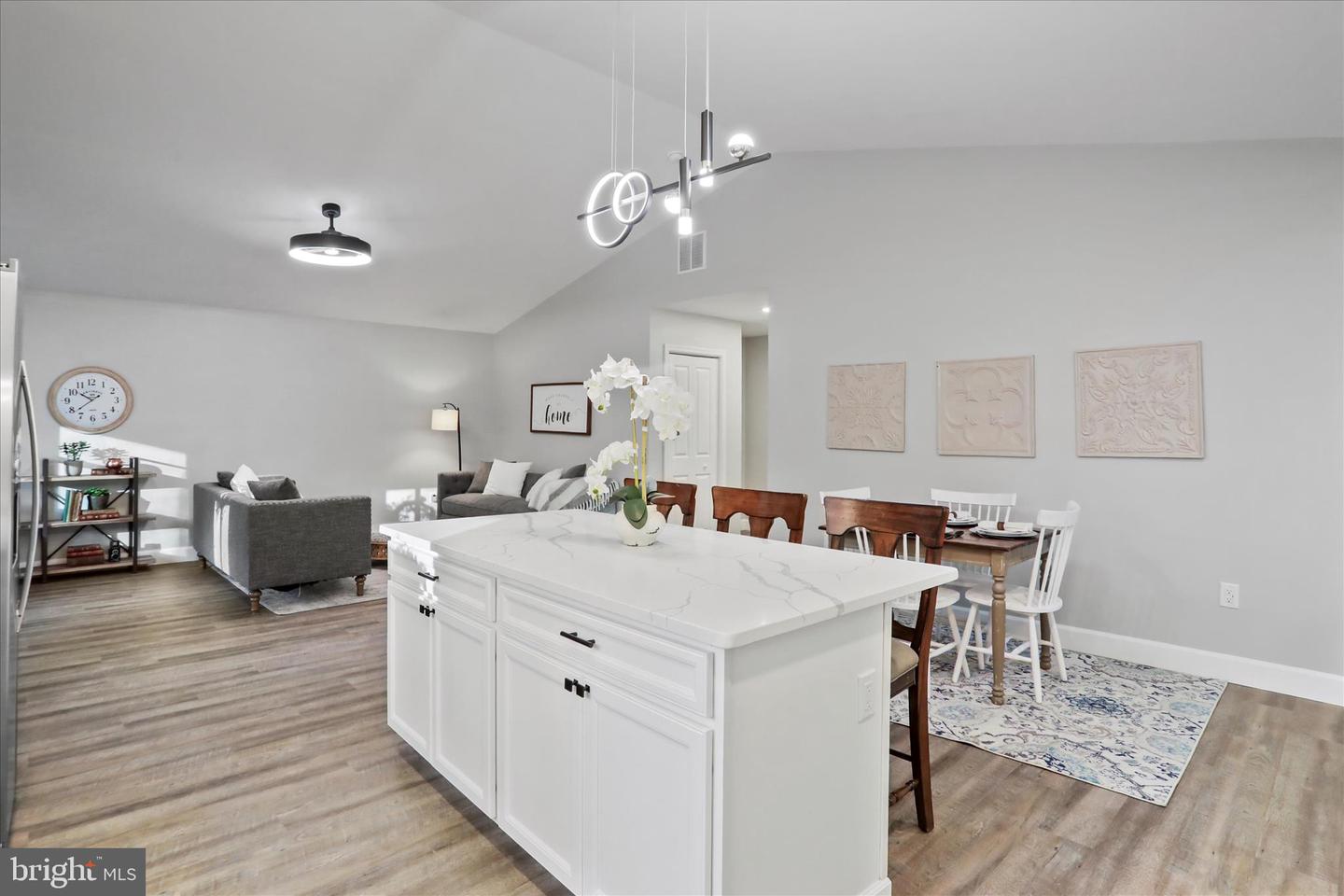 130 HIGHLAND WAY, CHESTER GAP, Virginia 22623, 3 Bedrooms Bedrooms, ,3 BathroomsBathrooms,Residential,For sale,130 HIGHLAND WAY,VARP2002432 MLS # VARP2002432 130 HIGHLAND WAY, CHESTER GAP, Virginia 22623, 3 Bedrooms Bedrooms, ,3 BathroomsBathrooms,Residential,For sale,130 HIGHLAND WAY,VARP2002432 MLS # VARP2002432