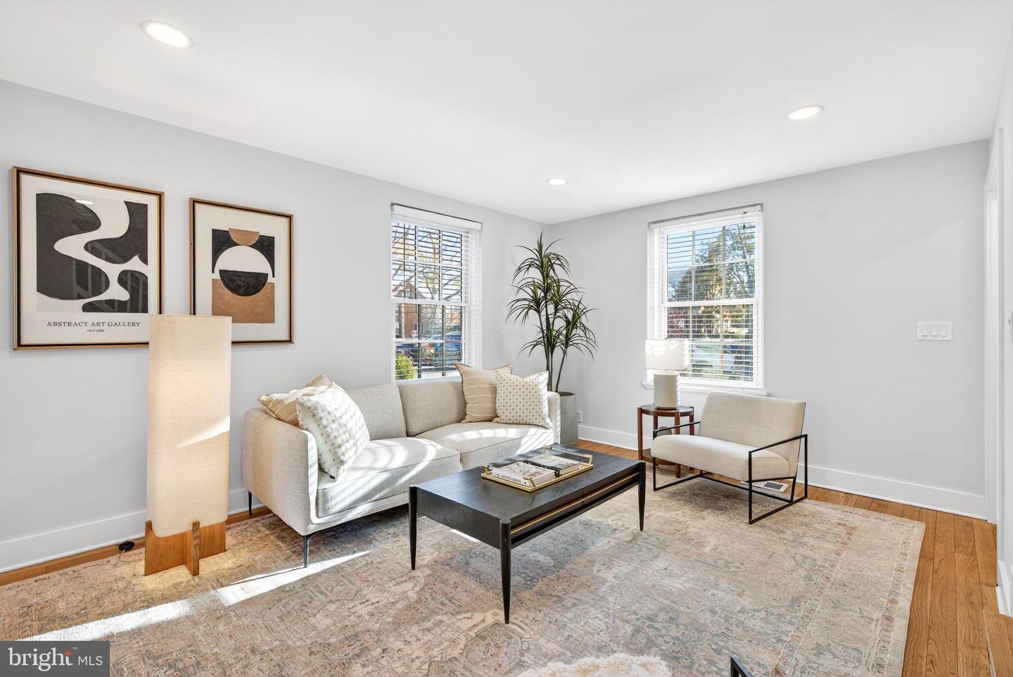 4315 35TH ST S, ARLINGTON, Virginia 22206, 2 Bedrooms Bedrooms, ,2 BathroomsBathrooms,Residential,For sale,4315 35TH ST S,VAAR2066788 MLS # VAAR2066788 4315 35TH ST S, ARLINGTON, Virginia 22206, 2 Bedrooms Bedrooms, ,2 BathroomsBathrooms,Residential,For sale,4315 35TH ST S,VAAR2066788 MLS # VAAR2066788