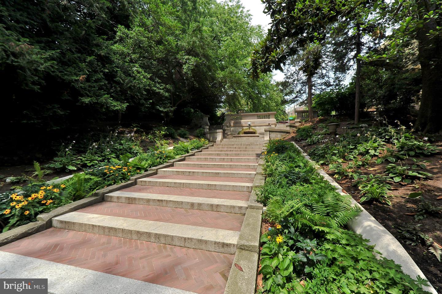 2114 N ST NW #32, WASHINGTON, District Of Columbia 20037, 2 Bedrooms Bedrooms, ,2 BathroomsBathrooms,Residential,For sale,2114 N ST NW #32,DCDC2234674 MLS # DCDC2234674 2114 N ST NW #32, WASHINGTON, District Of Columbia 20037, 2 Bedrooms Bedrooms, ,2 BathroomsBathrooms,Residential,For sale,2114 N ST NW #32,DCDC2234674 MLS # DCDC2234674