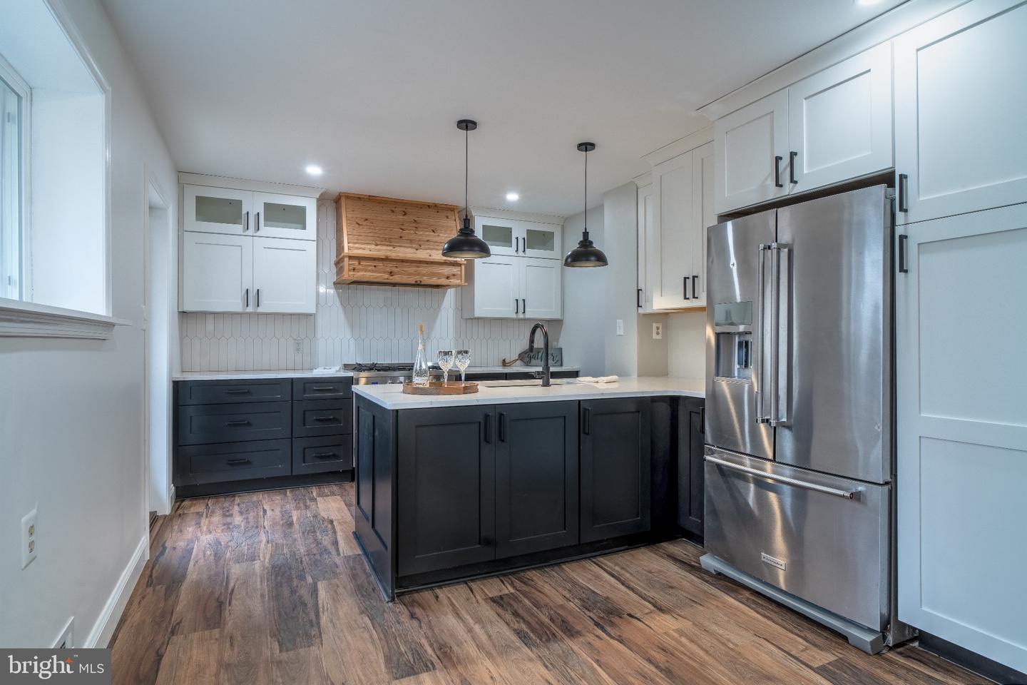 4233 LINDEN ST, FAIRFAX, Virginia 22030, 3 Bedrooms Bedrooms, 5 Rooms Rooms,2 BathroomsBathrooms,Residential,For sale,4233 LINDEN ST,VAFC2007556 MLS # VAFC2007556 4233 LINDEN ST, FAIRFAX, Virginia 22030, 3 Bedrooms Bedrooms, 5 Rooms Rooms,2 BathroomsBathrooms,Residential,For sale,4233 LINDEN ST,VAFC2007556 MLS # VAFC2007556