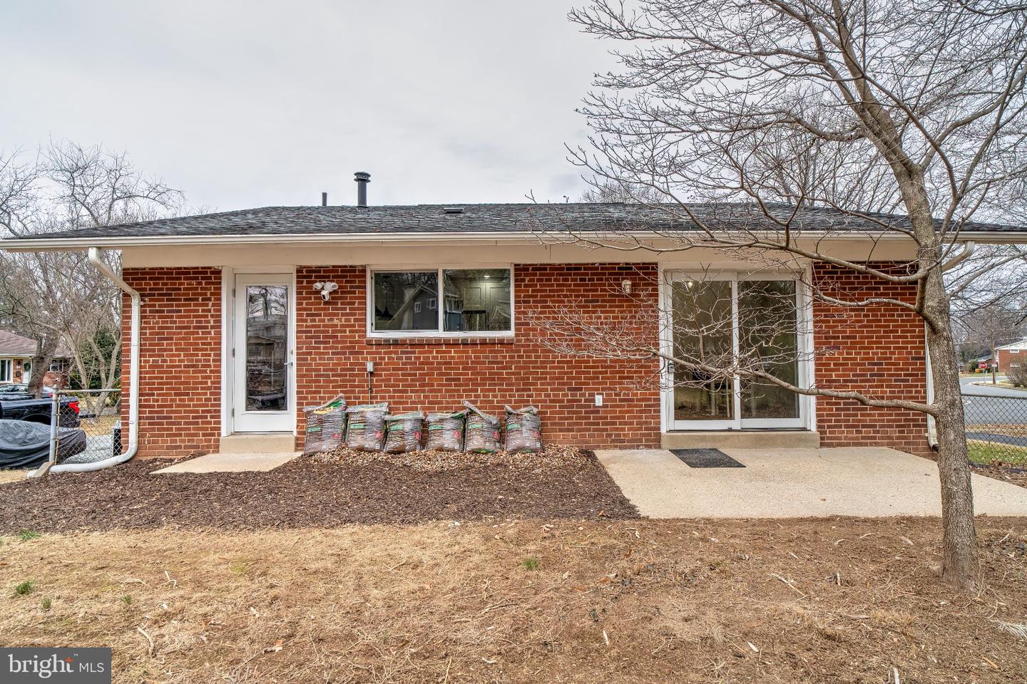 4233 LINDEN ST, FAIRFAX, Virginia 22030, 3 Bedrooms Bedrooms, 5 Rooms Rooms,2 BathroomsBathrooms,Residential,For sale,4233 LINDEN ST,VAFC2007556 MLS # VAFC2007556 4233 LINDEN ST, FAIRFAX, Virginia 22030, 3 Bedrooms Bedrooms, 5 Rooms Rooms,2 BathroomsBathrooms,Residential,For sale,4233 LINDEN ST,VAFC2007556 MLS # VAFC2007556