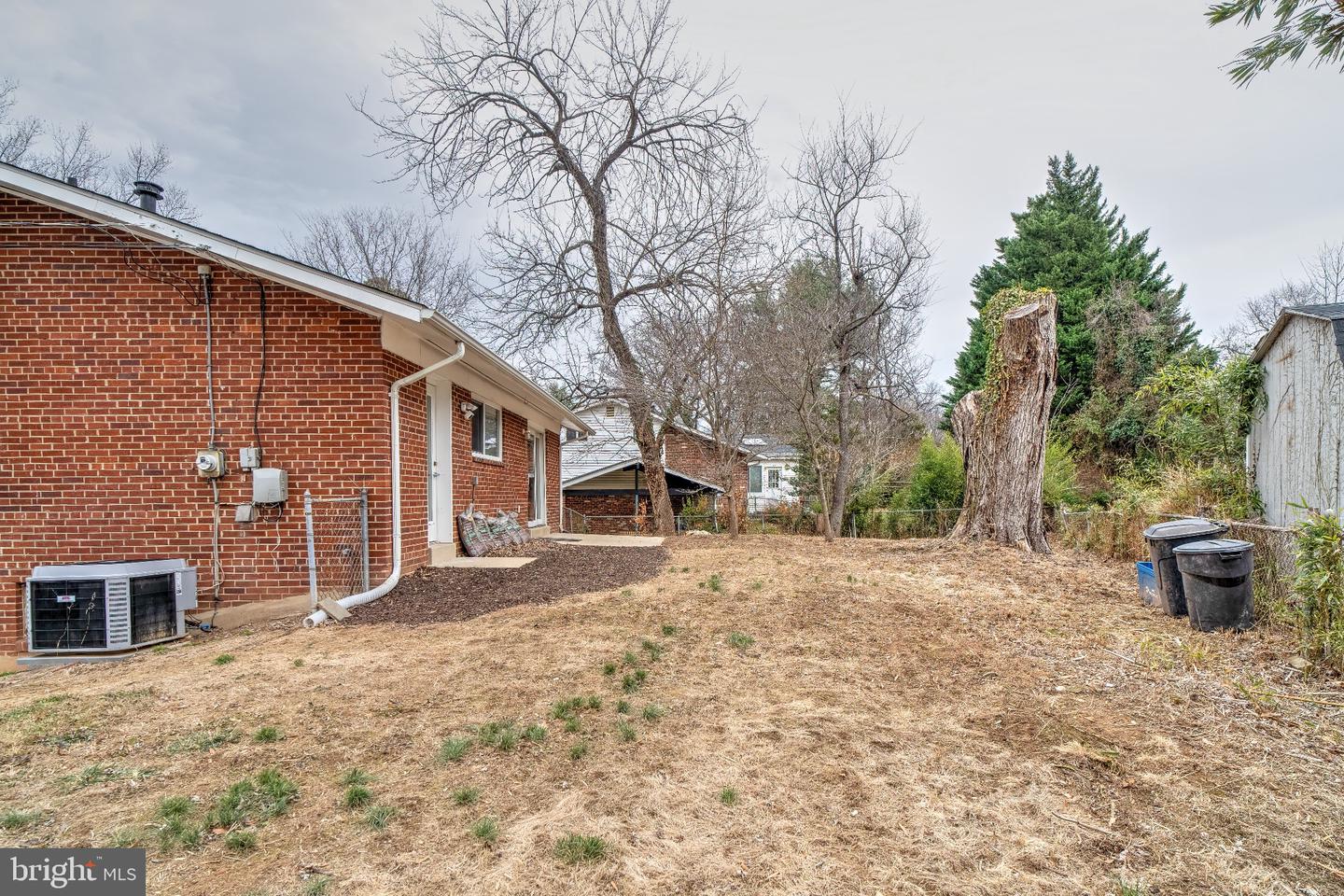 4233 LINDEN ST, FAIRFAX, Virginia 22030, 3 Bedrooms Bedrooms, 5 Rooms Rooms,2 BathroomsBathrooms,Residential,For sale,4233 LINDEN ST,VAFC2007556 MLS # VAFC2007556 4233 LINDEN ST, FAIRFAX, Virginia 22030, 3 Bedrooms Bedrooms, 5 Rooms Rooms,2 BathroomsBathrooms,Residential,For sale,4233 LINDEN ST,VAFC2007556 MLS # VAFC2007556