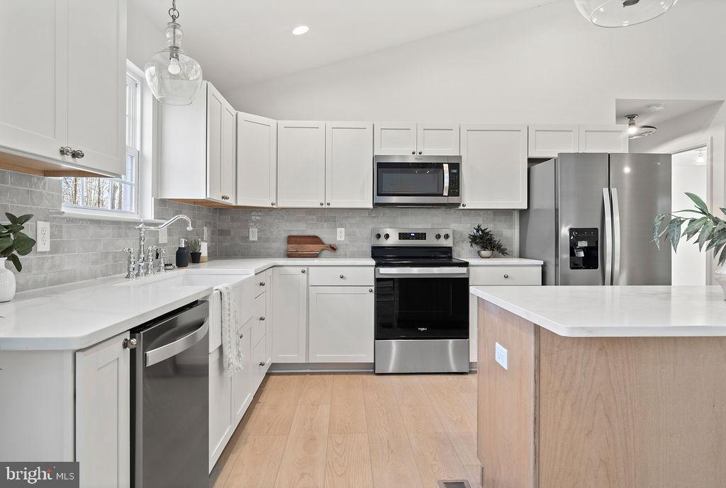 648 COOKE PL, MINERAL, Virginia 23117, 5 Bedrooms Bedrooms, ,3 BathroomsBathrooms,Residential,For sale,648 COOKE PL,VALA2009012 MLS # VALA2009012 648 COOKE PL, MINERAL, Virginia 23117, 5 Bedrooms Bedrooms, ,3 BathroomsBathrooms,Residential,For sale,648 COOKE PL,VALA2009012 MLS # VALA2009012