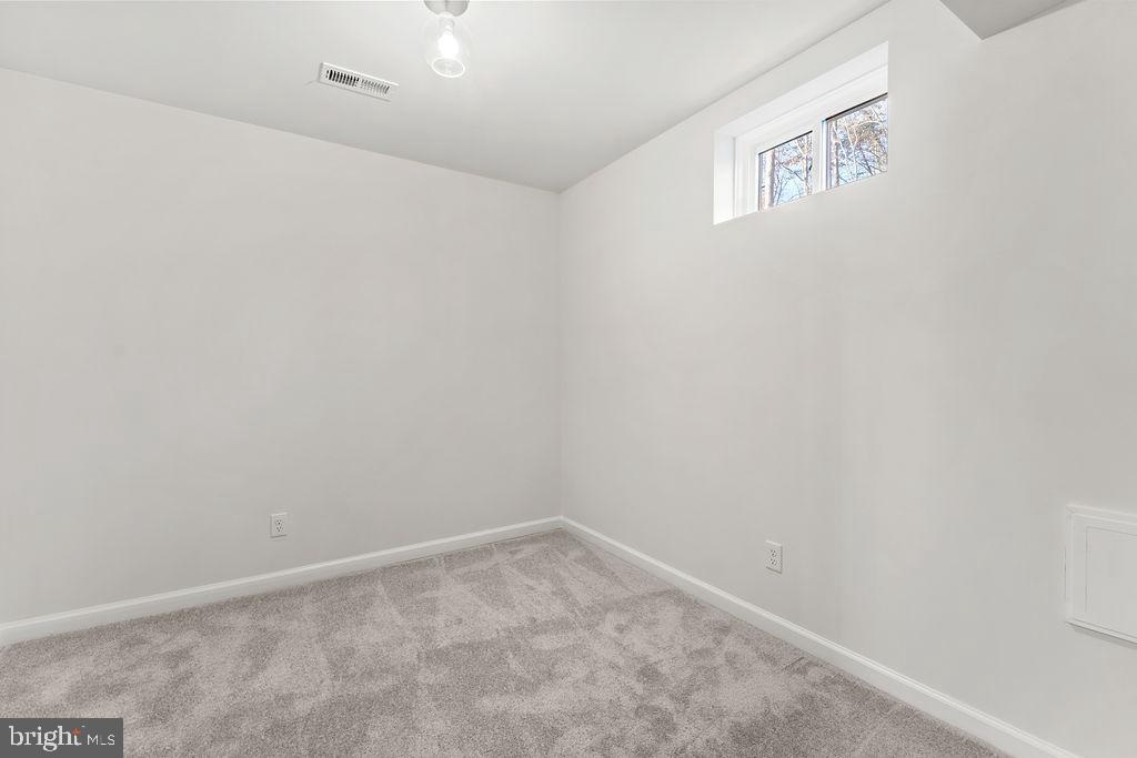 648 COOKE PL, MINERAL, Virginia 23117, 5 Bedrooms Bedrooms, ,3 BathroomsBathrooms,Residential,For sale,648 COOKE PL,VALA2009012 MLS # VALA2009012 648 COOKE PL, MINERAL, Virginia 23117, 5 Bedrooms Bedrooms, ,3 BathroomsBathrooms,Residential,For sale,648 COOKE PL,VALA2009012 MLS # VALA2009012