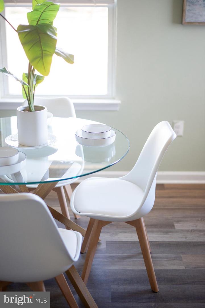 17073 BROOKWOOD DR, BOWLING GREEN, Virginia 22427, 3 Bedrooms Bedrooms, 6 Rooms Rooms,2 BathroomsBathrooms,Residential,For sale,17073 BROOKWOOD DR,VACV2009268 MLS # VACV2009268