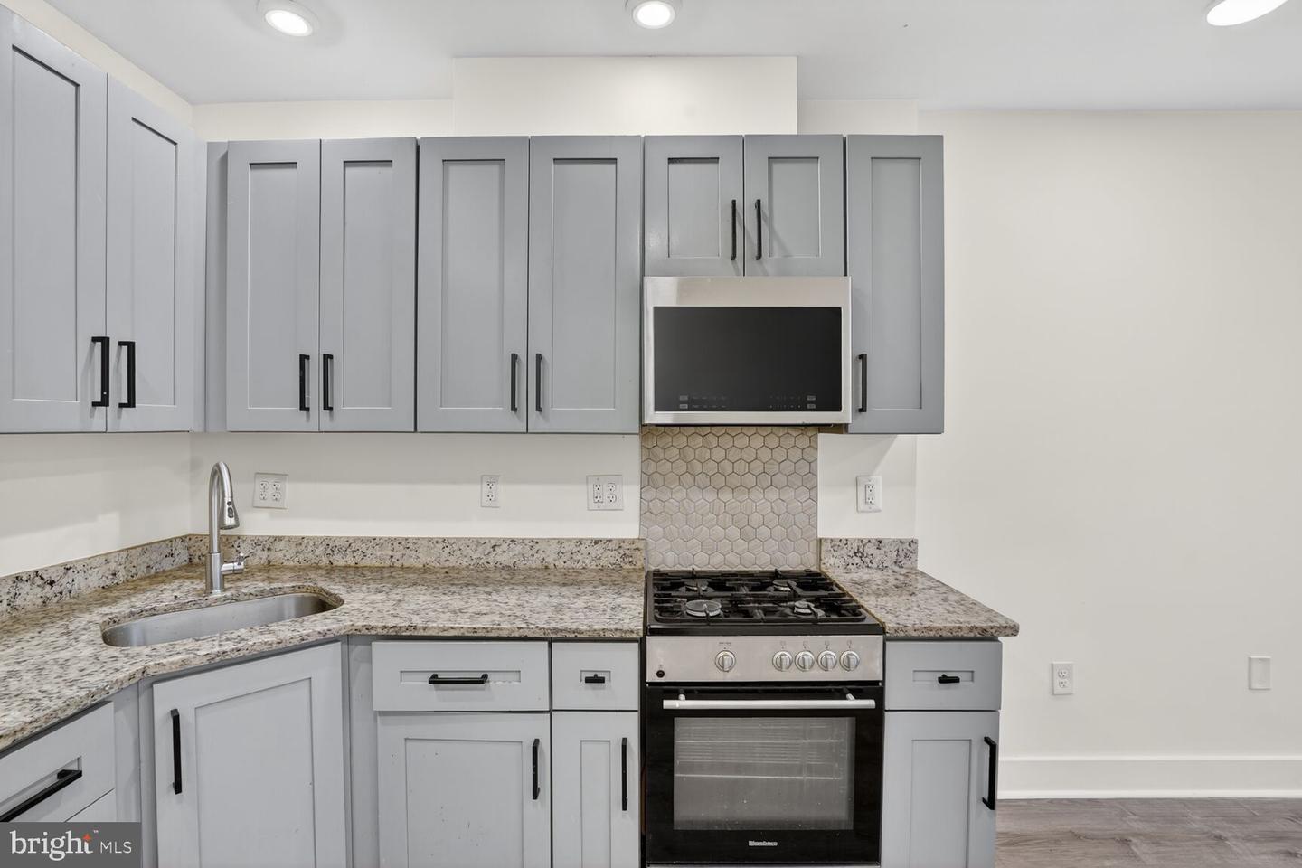 1821 T ST NW, WASHINGTON, District Of Columbia 20009, 10 Bedrooms Bedrooms, ,9 BathroomsBathrooms,Residential,For sale,1821 T ST NW,DCDC2234778 MLS # DCDC2234778 1821 T ST NW, WASHINGTON, District Of Columbia 20009, 10 Bedrooms Bedrooms, ,9 BathroomsBathrooms,Residential,For sale,1821 T ST NW,DCDC2234778 MLS # DCDC2234778