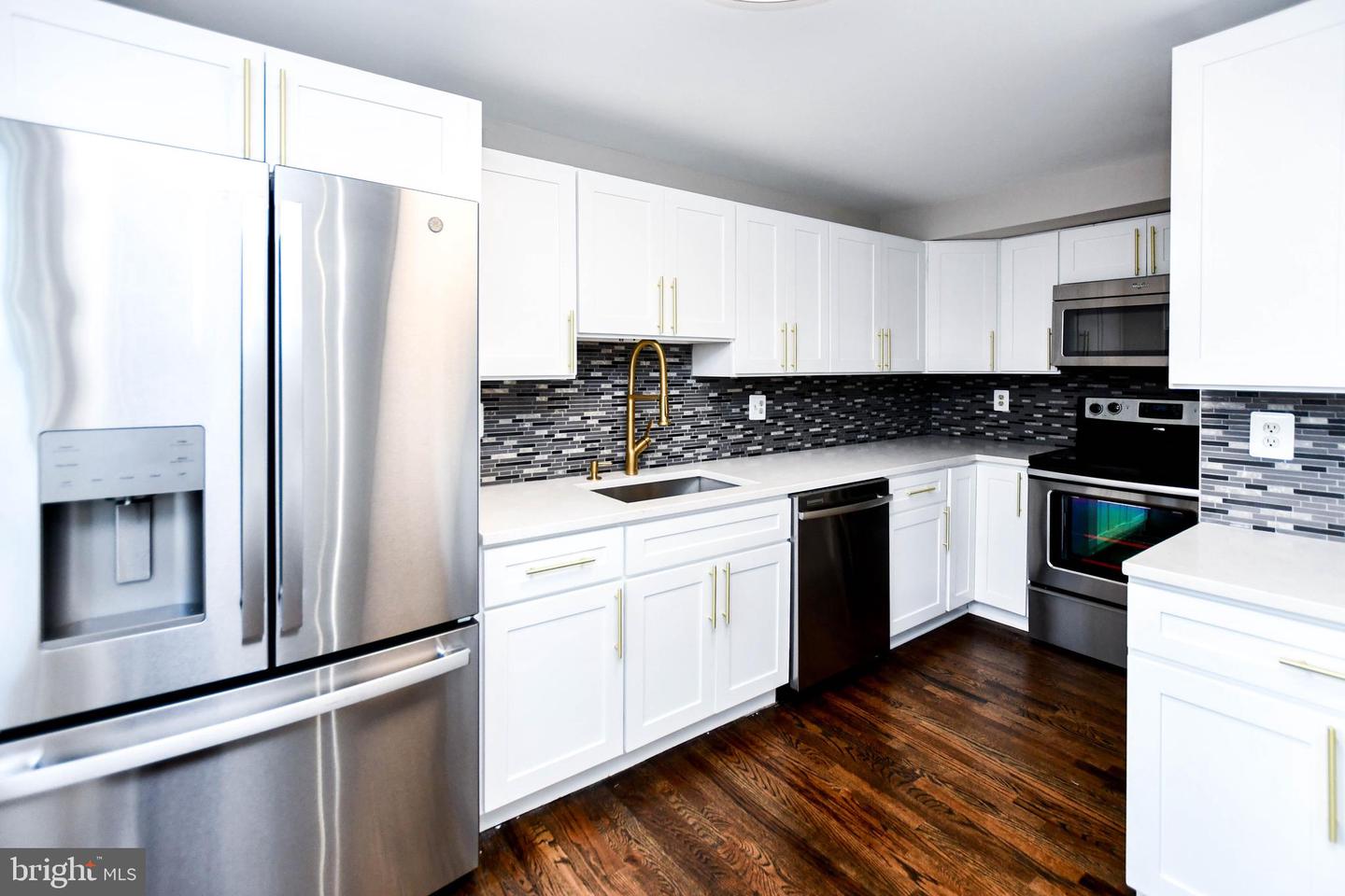 9 DORRELL CT, STERLING, Virginia 20165, 3 Bedrooms Bedrooms, ,1 BathroomBathrooms,Residential,For sale,9 DORRELL CT,VALO2112270 MLS # VALO2112270 9 DORRELL CT, STERLING, Virginia 20165, 3 Bedrooms Bedrooms, ,1 BathroomBathrooms,Residential,For sale,9 DORRELL CT,VALO2112270 MLS # VALO2112270