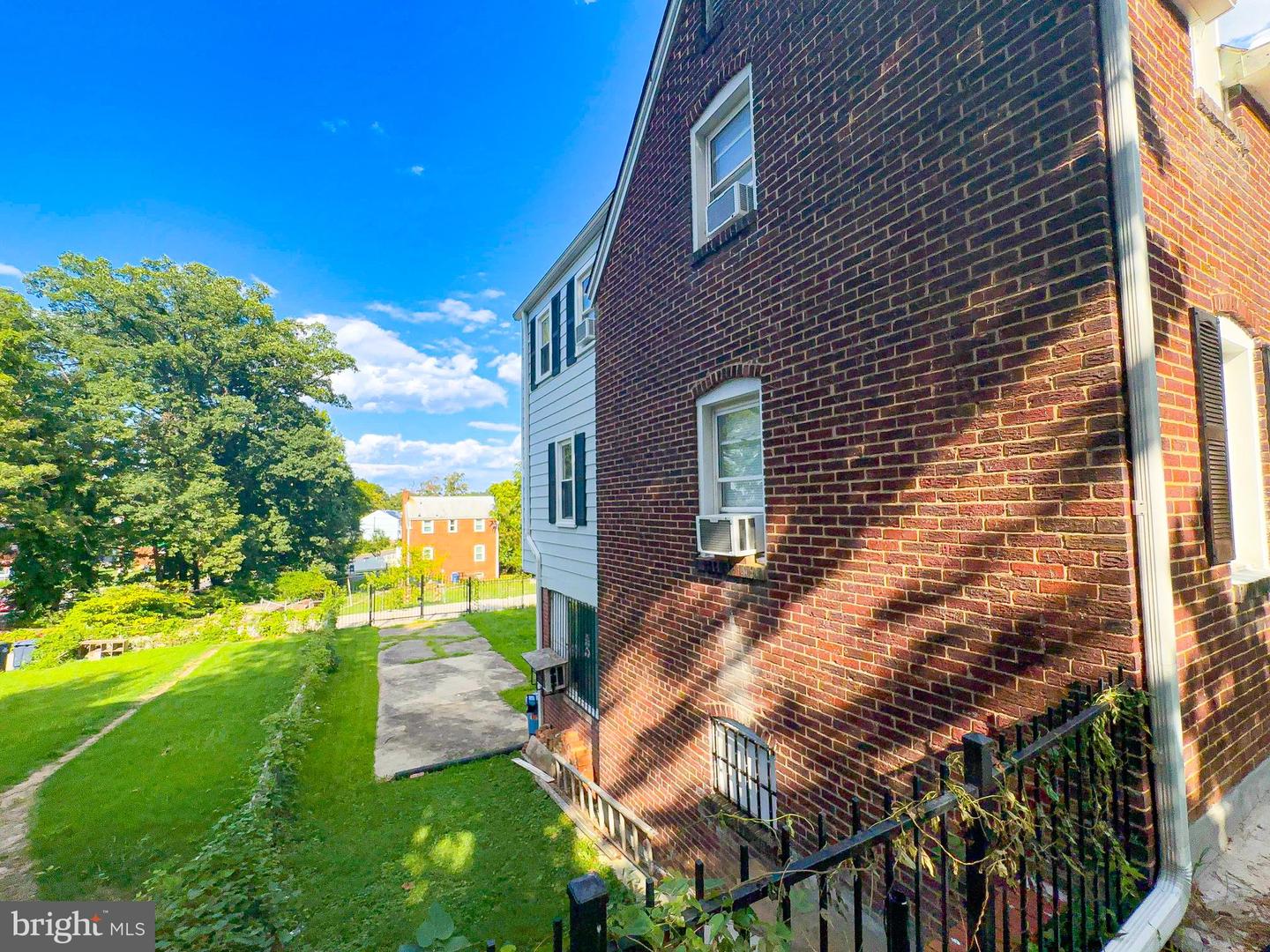 1106 45TH PL SE, WASHINGTON, District Of Columbia 20019, 3 Bedrooms Bedrooms, ,3 BathroomsBathrooms,Residential,For sale,1106 45TH PL SE,DCDC2234786 MLS # DCDC2234786