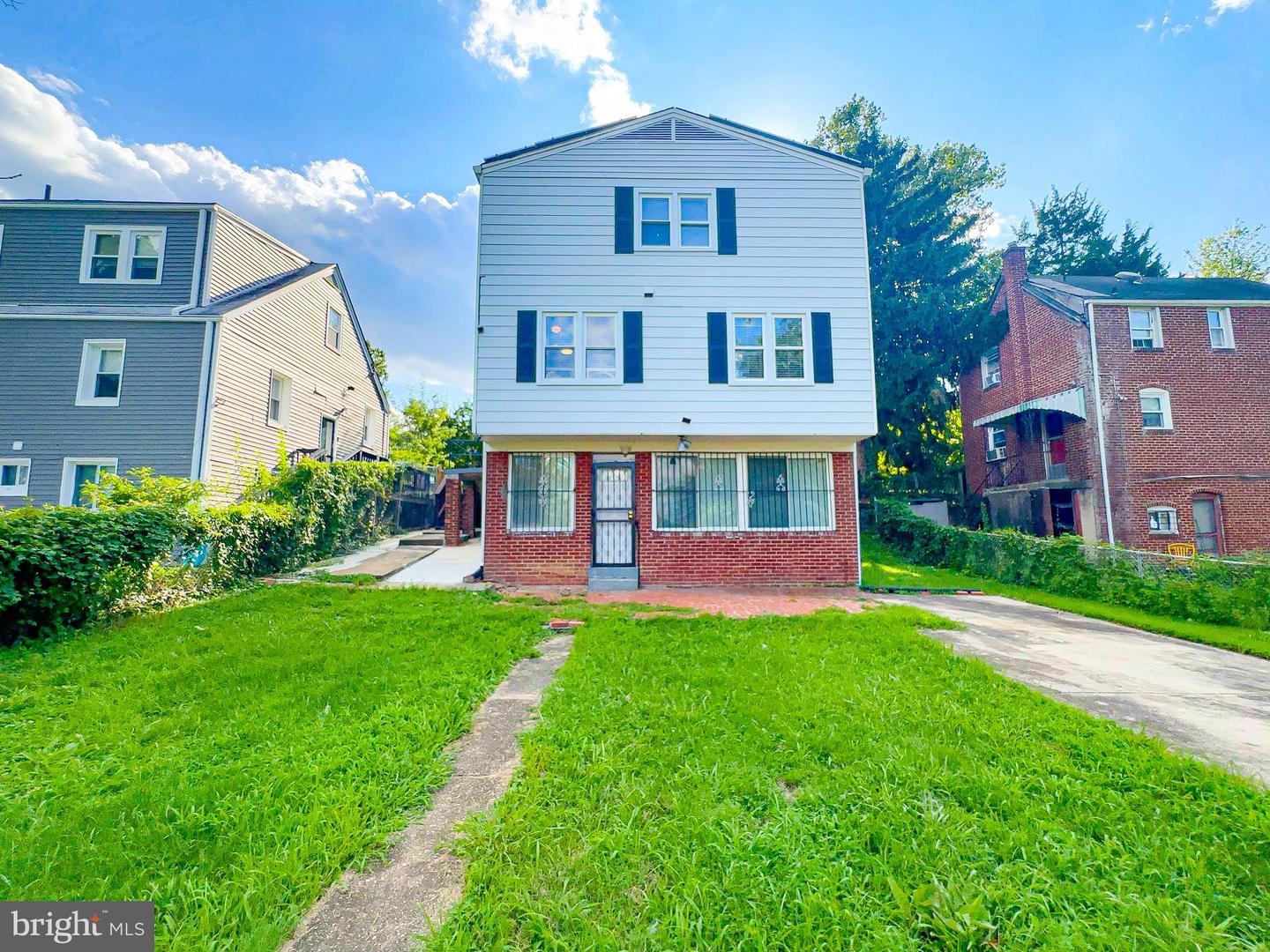 1106 45TH PL SE, WASHINGTON, District Of Columbia 20019, 3 Bedrooms Bedrooms, ,3 BathroomsBathrooms,Residential,For sale,1106 45TH PL SE,DCDC2234786 MLS # DCDC2234786