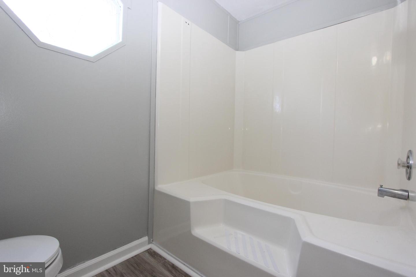 18 MARY DR, STAFFORD, Virginia 22556, 3 Bedrooms Bedrooms, 5 Rooms Rooms,2 BathroomsBathrooms,Residential,For sale,18 MARY DR,VAST2044688 MLS # VAST2044688 18 MARY DR, STAFFORD, Virginia 22556, 3 Bedrooms Bedrooms, 5 Rooms Rooms,2 BathroomsBathrooms,Residential,For sale,18 MARY DR,VAST2044688 MLS # VAST2044688