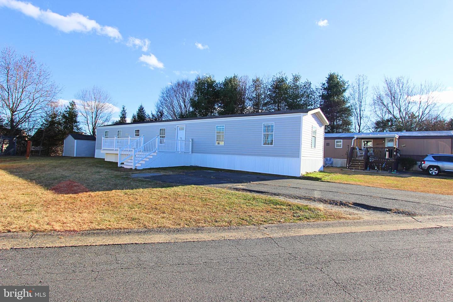 18 MARY DR, STAFFORD, Virginia 22556, 3 Bedrooms Bedrooms, 5 Rooms Rooms,2 BathroomsBathrooms,Residential,For sale,18 MARY DR,VAST2044688 MLS # VAST2044688 18 MARY DR, STAFFORD, Virginia 22556, 3 Bedrooms Bedrooms, 5 Rooms Rooms,2 BathroomsBathrooms,Residential,For sale,18 MARY DR,VAST2044688 MLS # VAST2044688