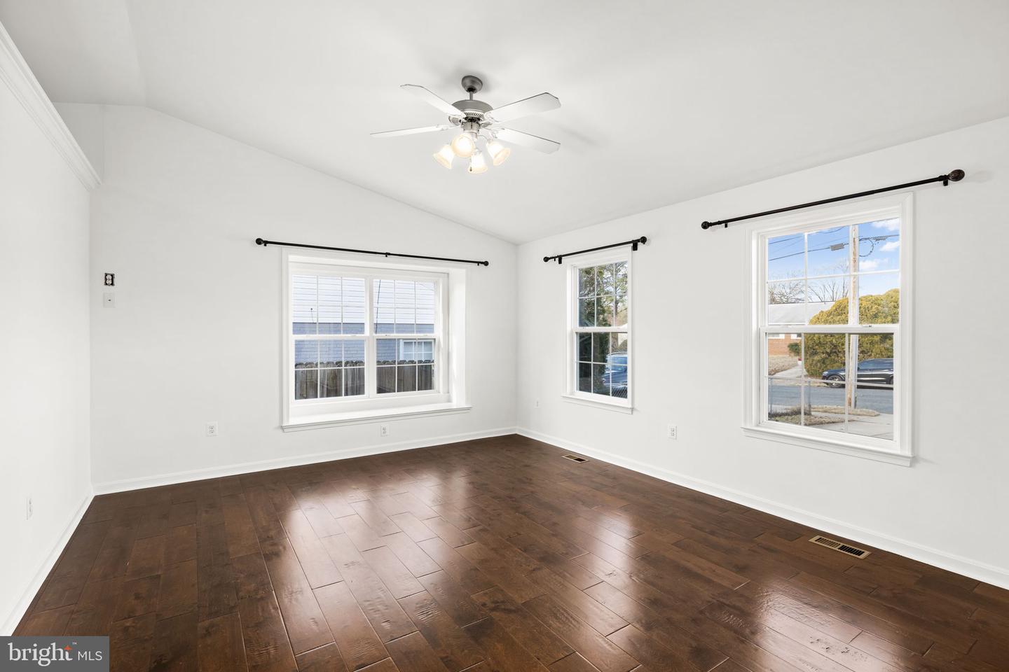 604 WOODFORD ST, FREDERICKSBURG, Virginia 22401, 3 Bedrooms Bedrooms, ,2 BathroomsBathrooms,Residential,For sale,604 WOODFORD ST,VAFB2009404 MLS # VAFB2009404 604 WOODFORD ST, FREDERICKSBURG, Virginia 22401, 3 Bedrooms Bedrooms, ,2 BathroomsBathrooms,Residential,For sale,604 WOODFORD ST,VAFB2009404 MLS # VAFB2009404