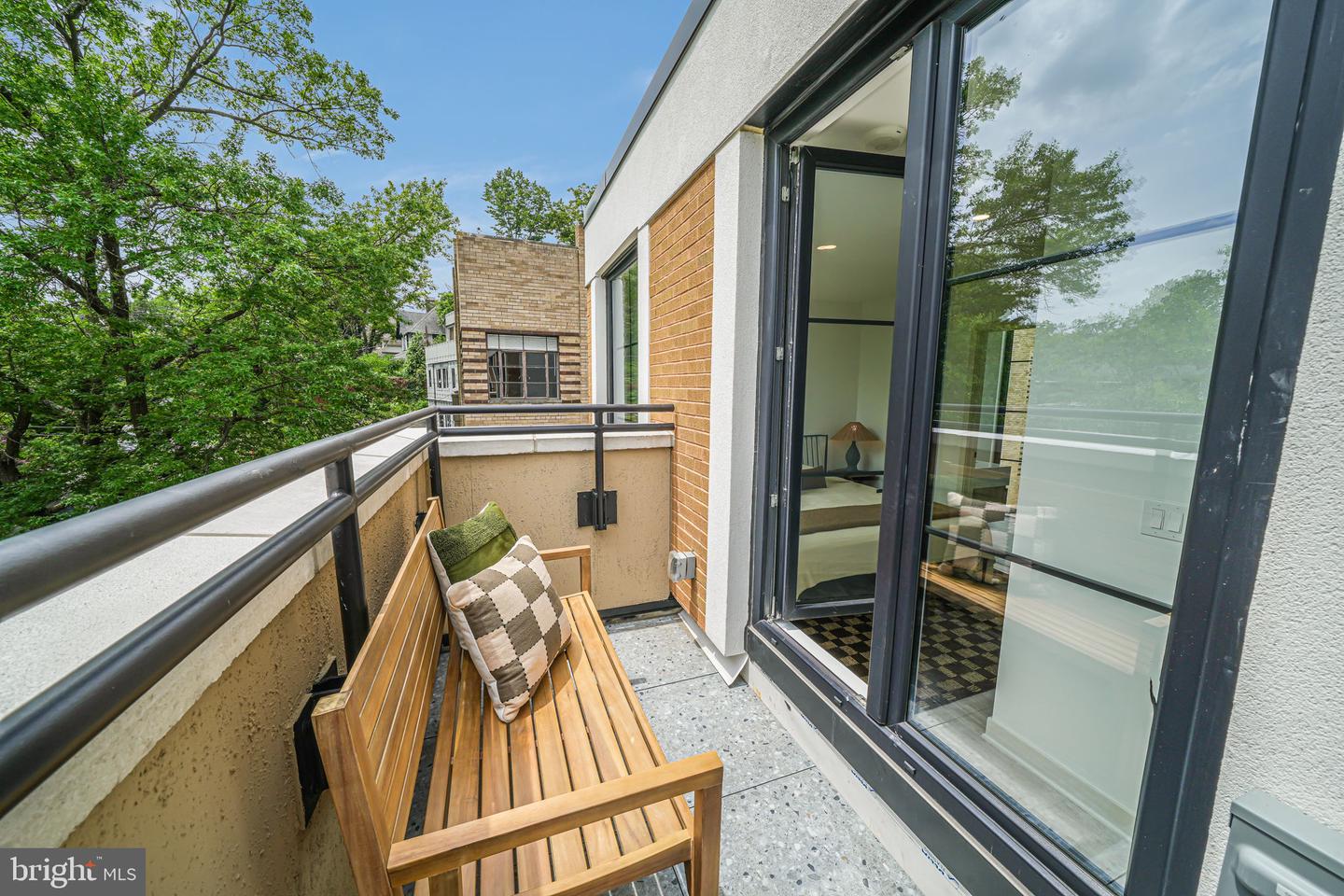 2907 NEWARK ST NW, WASHINGTON, District Of Columbia 20008, 2 Bedrooms Bedrooms, ,2 BathroomsBathrooms,Residential,For sale,2907 NEWARK ST NW,DCDC2234792 MLS # DCDC2234792 2907 NEWARK ST NW, WASHINGTON, District Of Columbia 20008, 2 Bedrooms Bedrooms, ,2 BathroomsBathrooms,Residential,For sale,2907 NEWARK ST NW,DCDC2234792 MLS # DCDC2234792