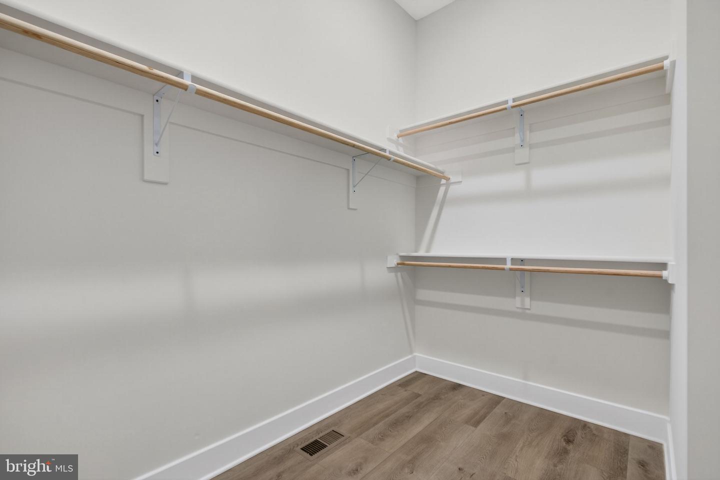 5355 HILLSIDE DR, WARRENTON, Virginia 20187, 5 Bedrooms Bedrooms, ,4 BathroomsBathrooms,Residential,For sale,5355 HILLSIDE DR,VAFQ2019896 MLS # VAFQ2019896 5355 HILLSIDE DR, WARRENTON, Virginia 20187, 5 Bedrooms Bedrooms, ,4 BathroomsBathrooms,Residential,For sale,5355 HILLSIDE DR,VAFQ2019896 MLS # VAFQ2019896