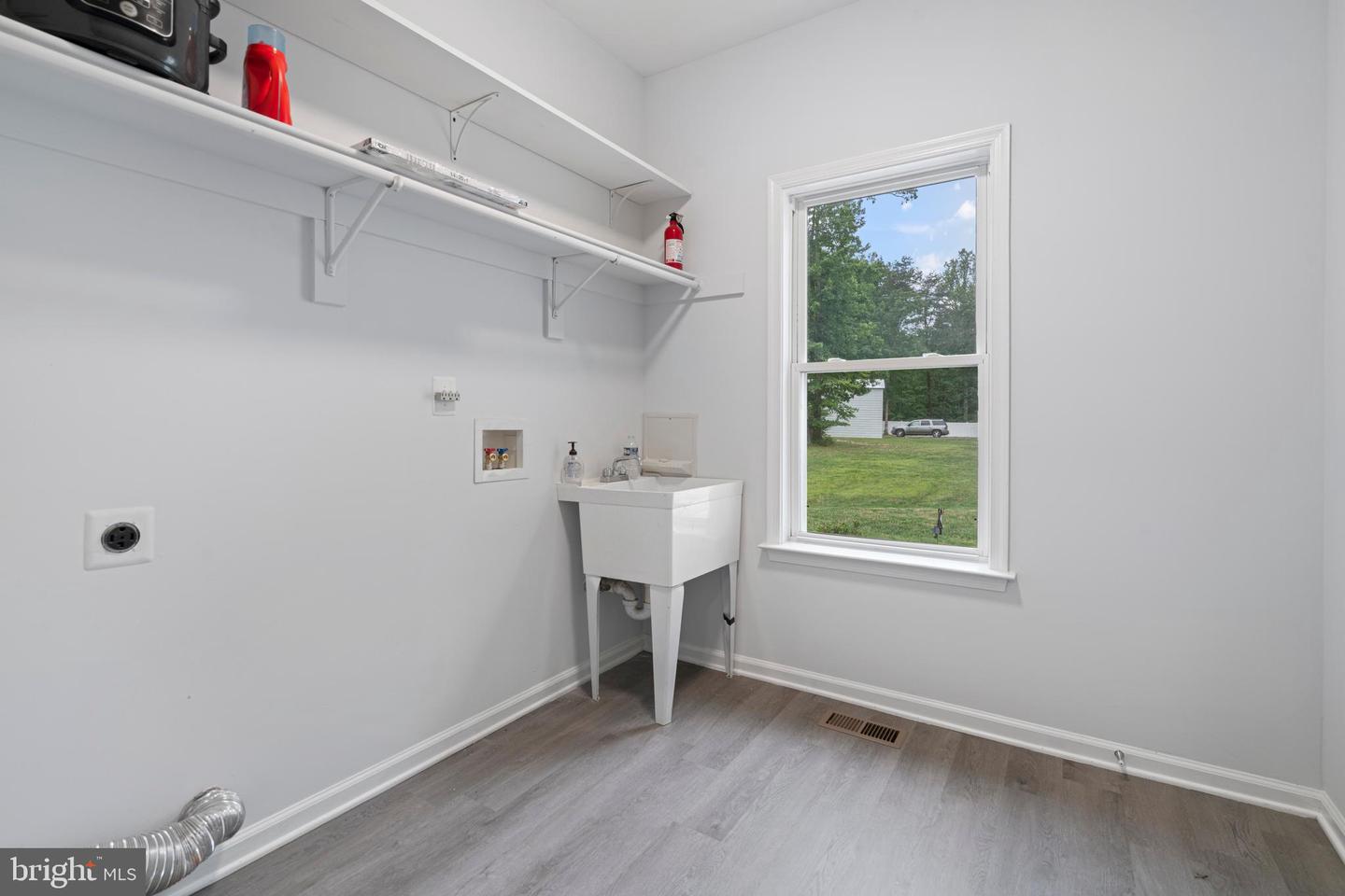 13647 VAN DOREN RD, MANASSAS, Virginia 20112, 4 Bedrooms Bedrooms, ,3 BathroomsBathrooms,Residential,For sale,13647 VAN DOREN RD,VAPW2093772 MLS # VAPW2093772 13647 VAN DOREN RD, MANASSAS, Virginia 20112, 4 Bedrooms Bedrooms, ,3 BathroomsBathrooms,Residential,For sale,13647 VAN DOREN RD,VAPW2093772 MLS # VAPW2093772