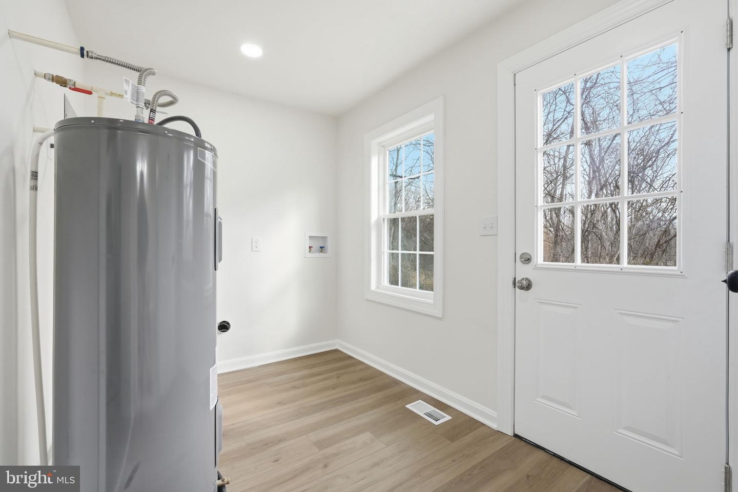 12219 RIVER RD, REMINGTON, Virginia 22734, 4 Bedrooms Bedrooms, ,3 BathroomsBathrooms,Residential,For sale,12219 RIVER RD,VAFQ2017430 MLS # VAFQ2017430